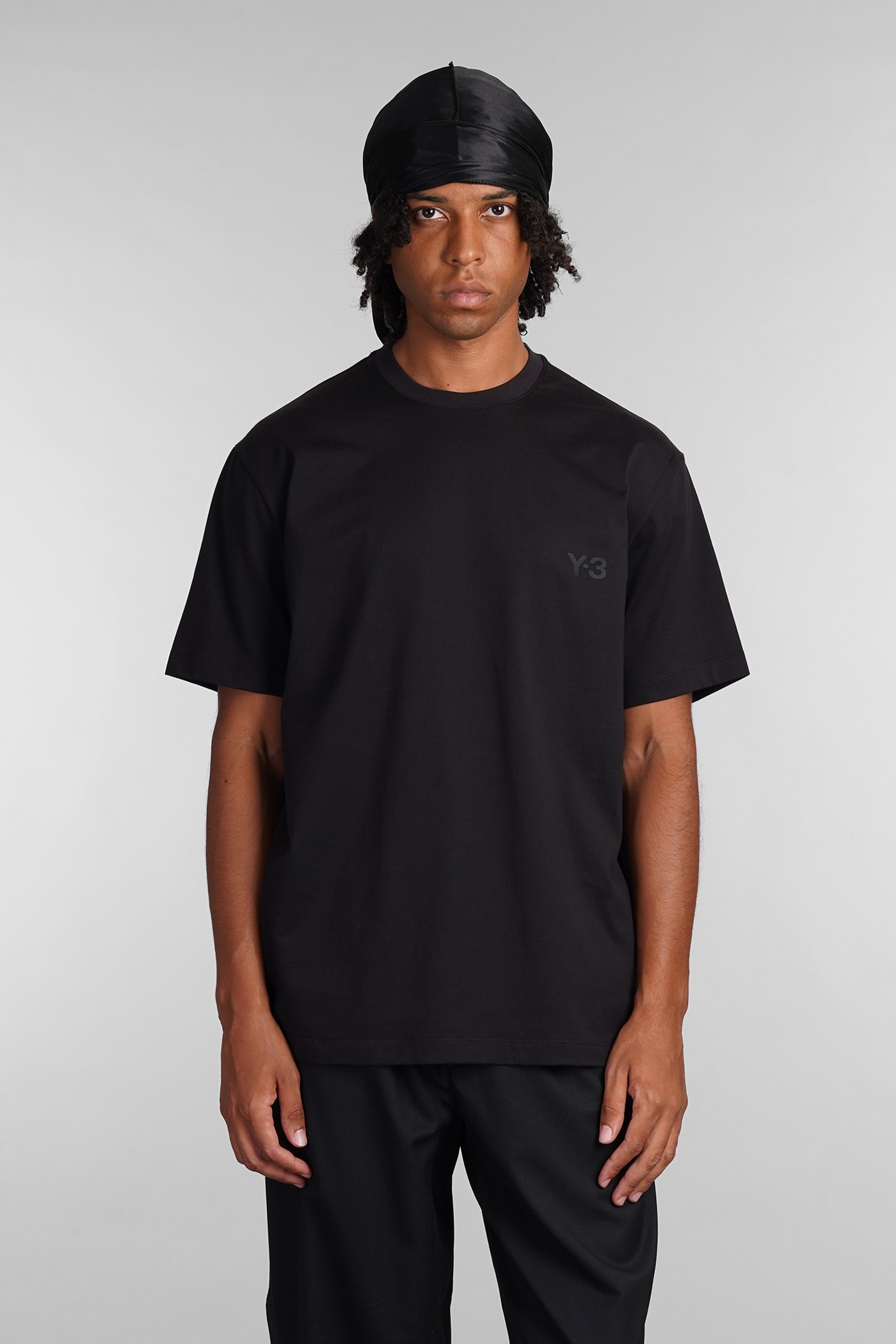 T-shirt In Black Cotton