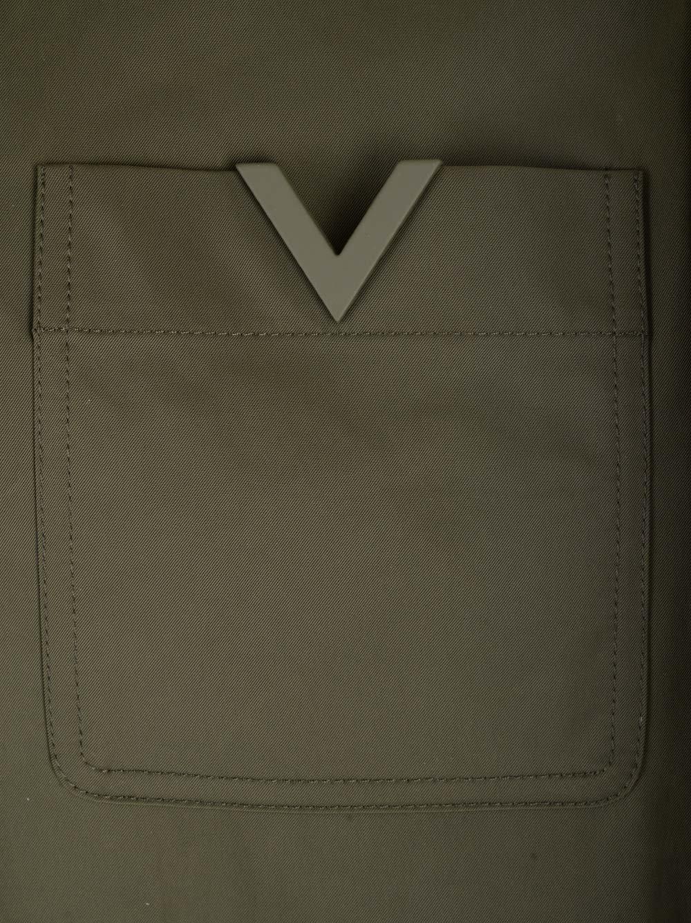 Shop Valentino V-detailed Buttoned Shirt In Verde