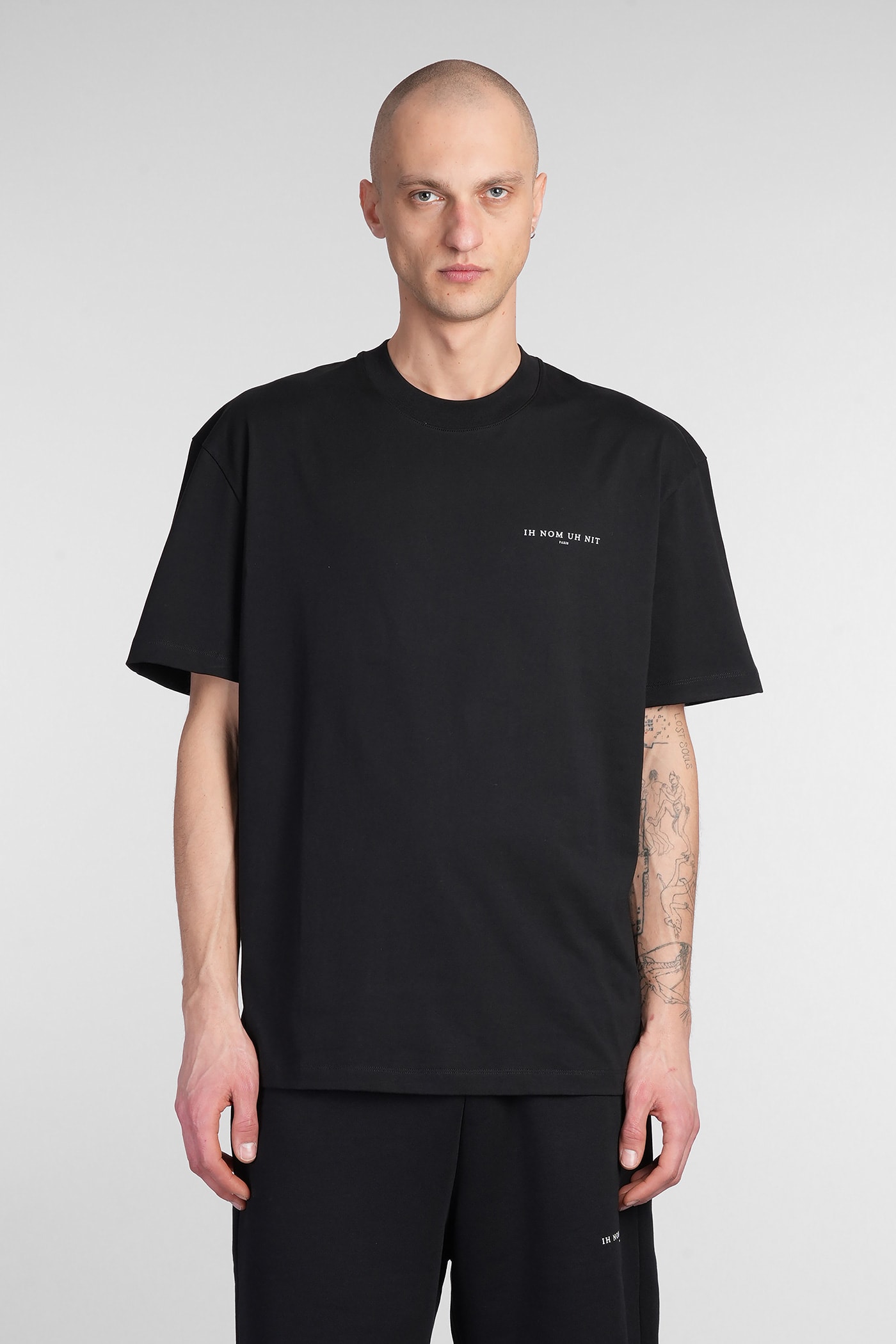 T-shirt In Black Cotton