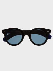 Shop Cutler And Gross 1390 Sunglasses In Black