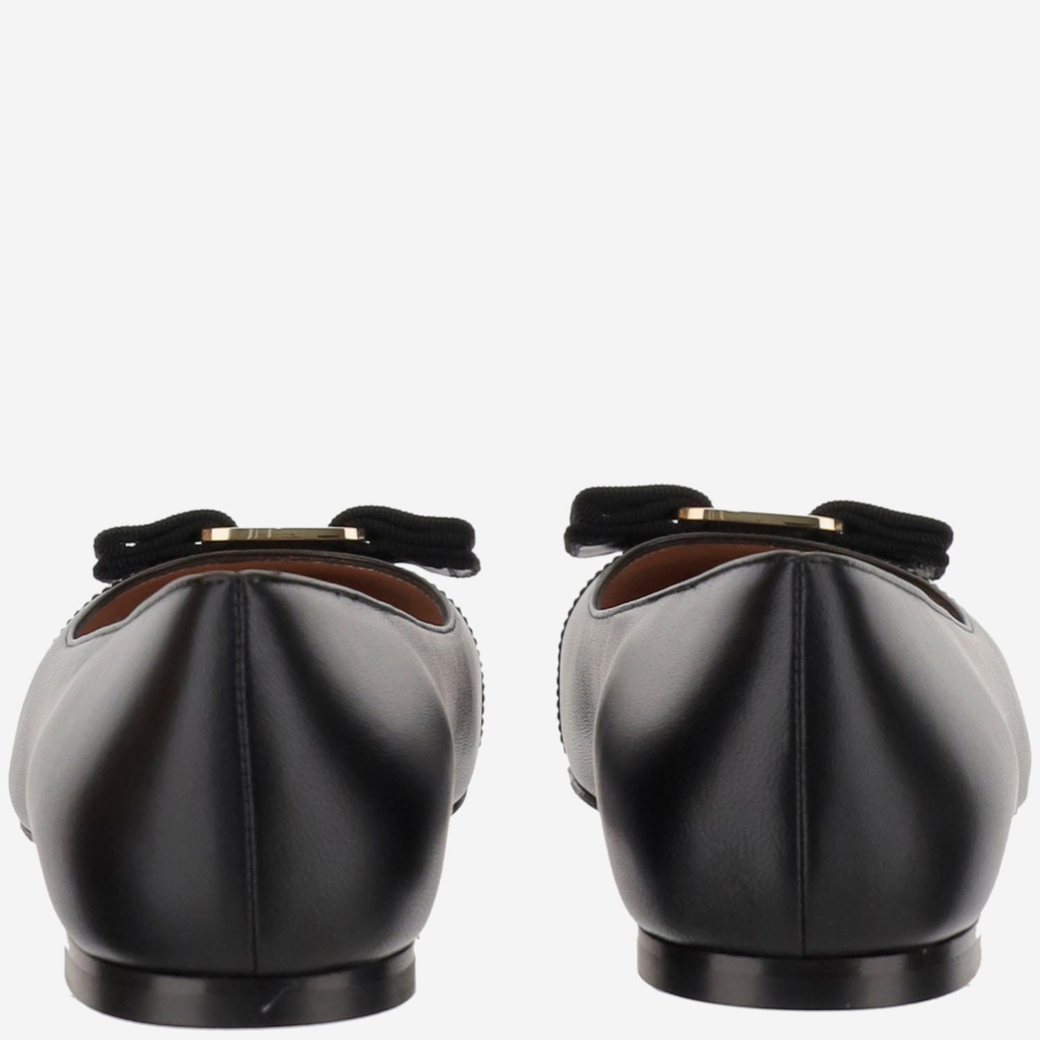 Ferragamo Ballet Flat Varina In Black