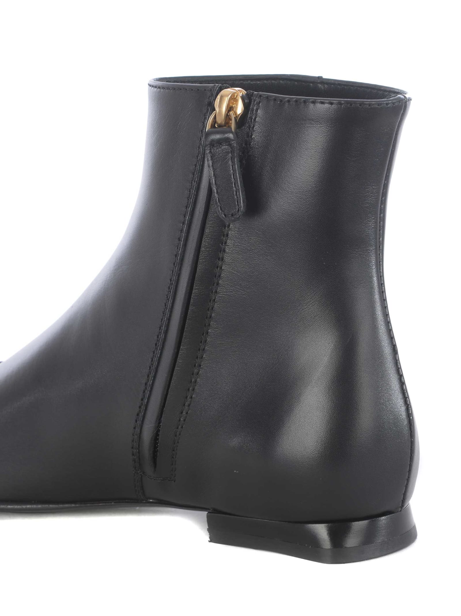 Shop Tod's Tods Ankle Boot In Leather In Nero