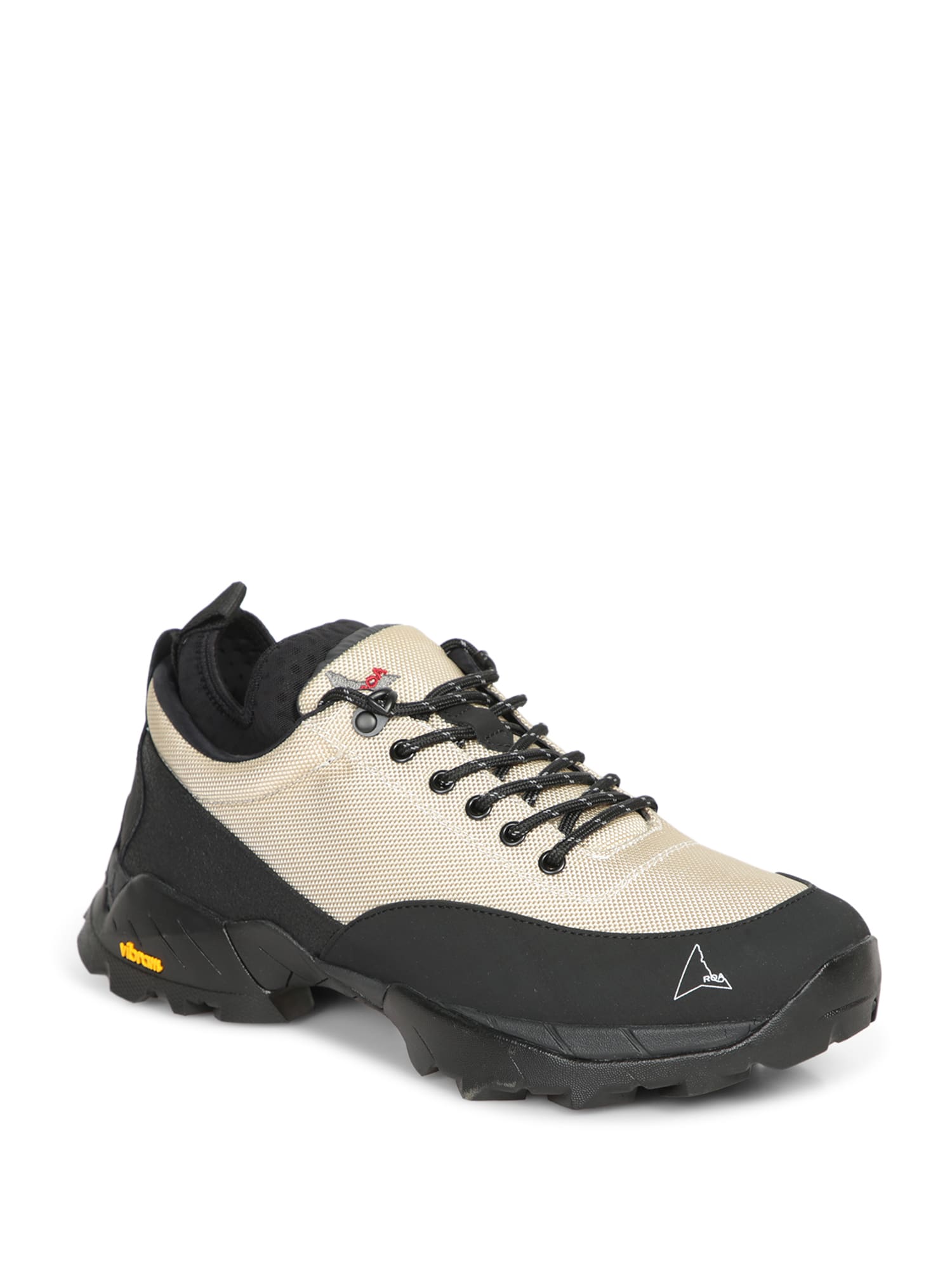 Roa Laced Sneakers In Beige