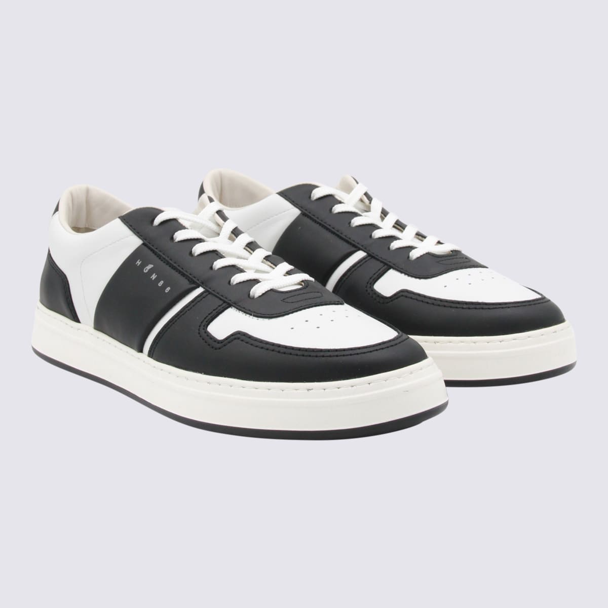 Hogan Round Toe Low Top Sneakers With Contrast Panels And Rubber Sole In Black