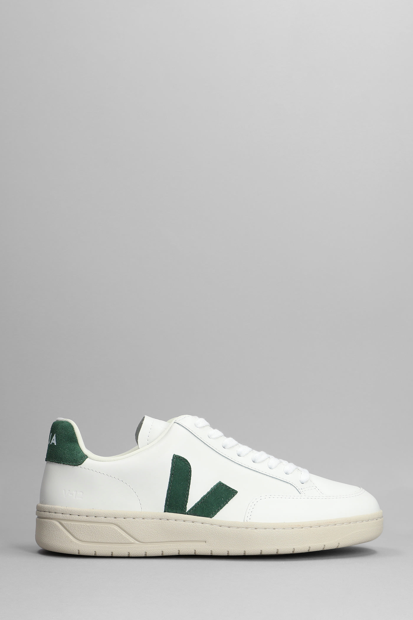 Veja V-12 Sneakers In White Suede And Leather