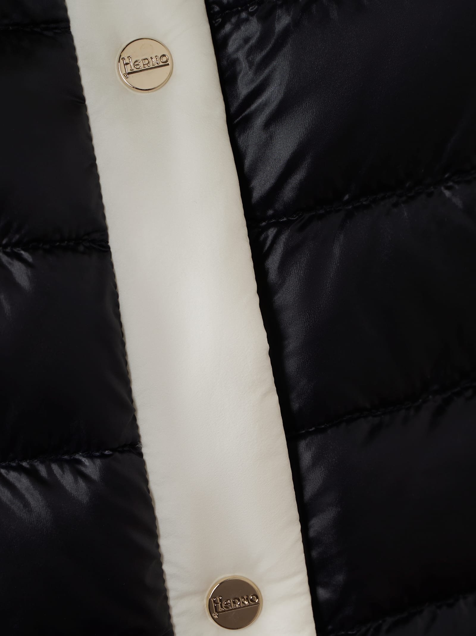 Herno Ultralight Quilted Coat Recycled Nylon In Nero