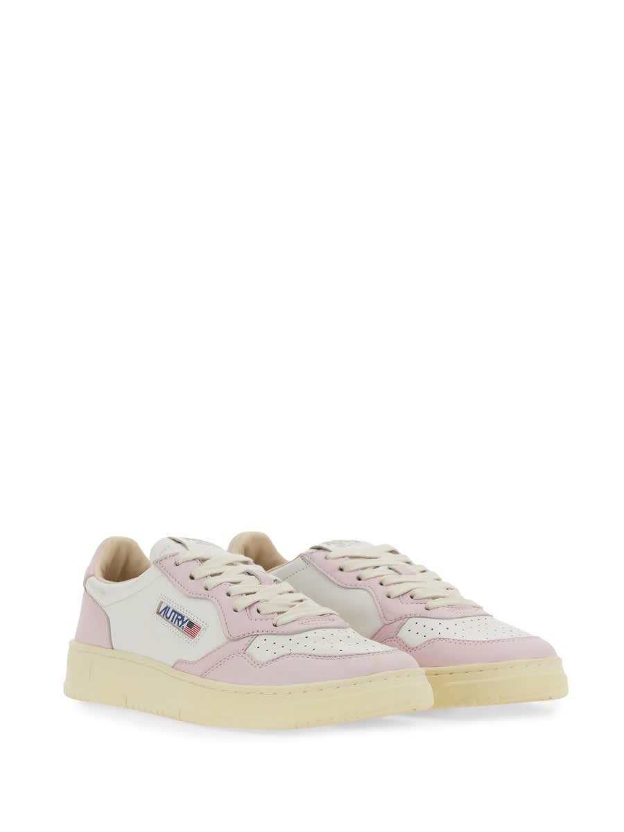 Shop Autry Medalist Low Sneakers In White Bl Brd