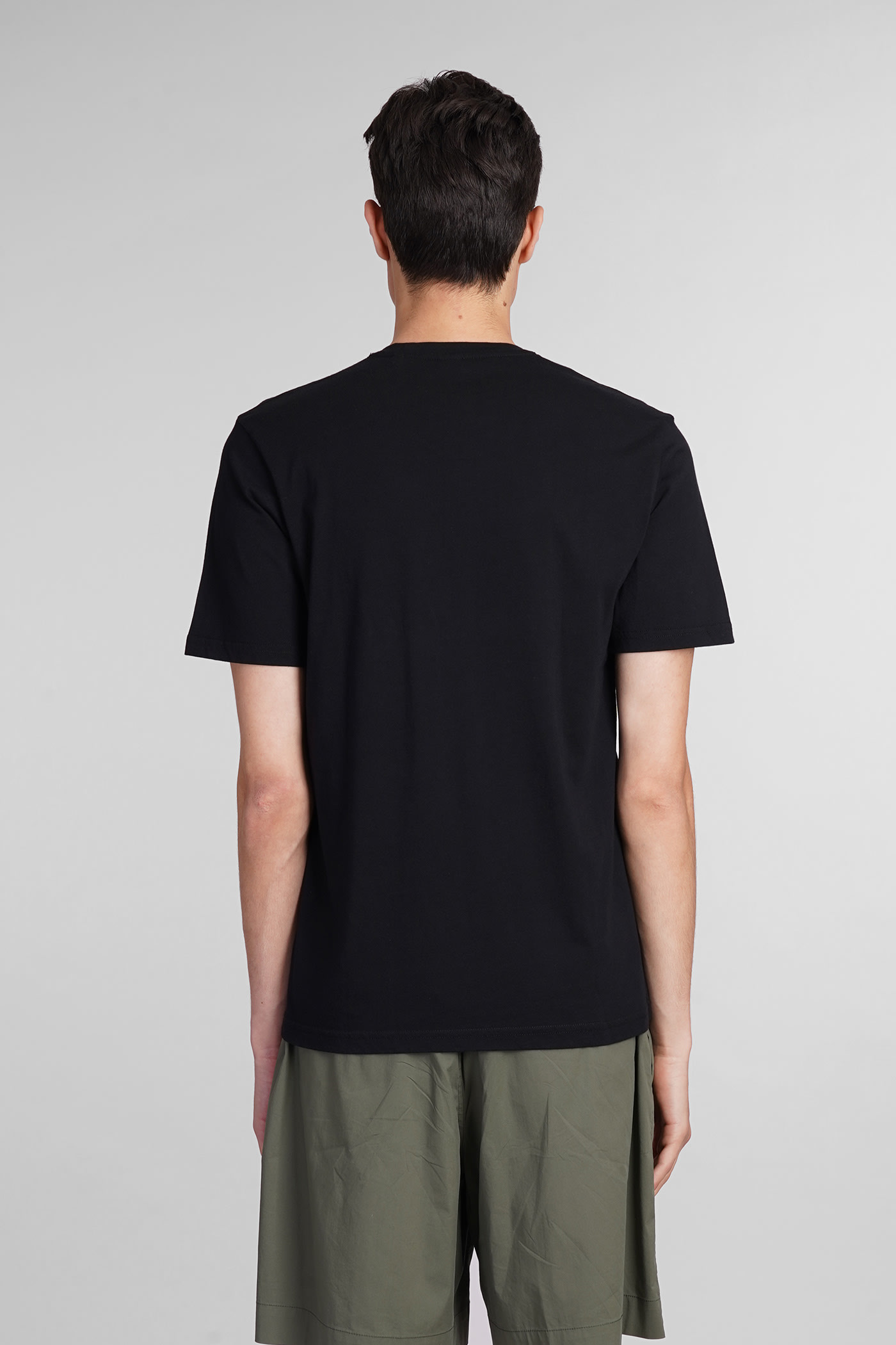 Shop Aspesi T-shirt 3107 T-shirt In Black Cotton