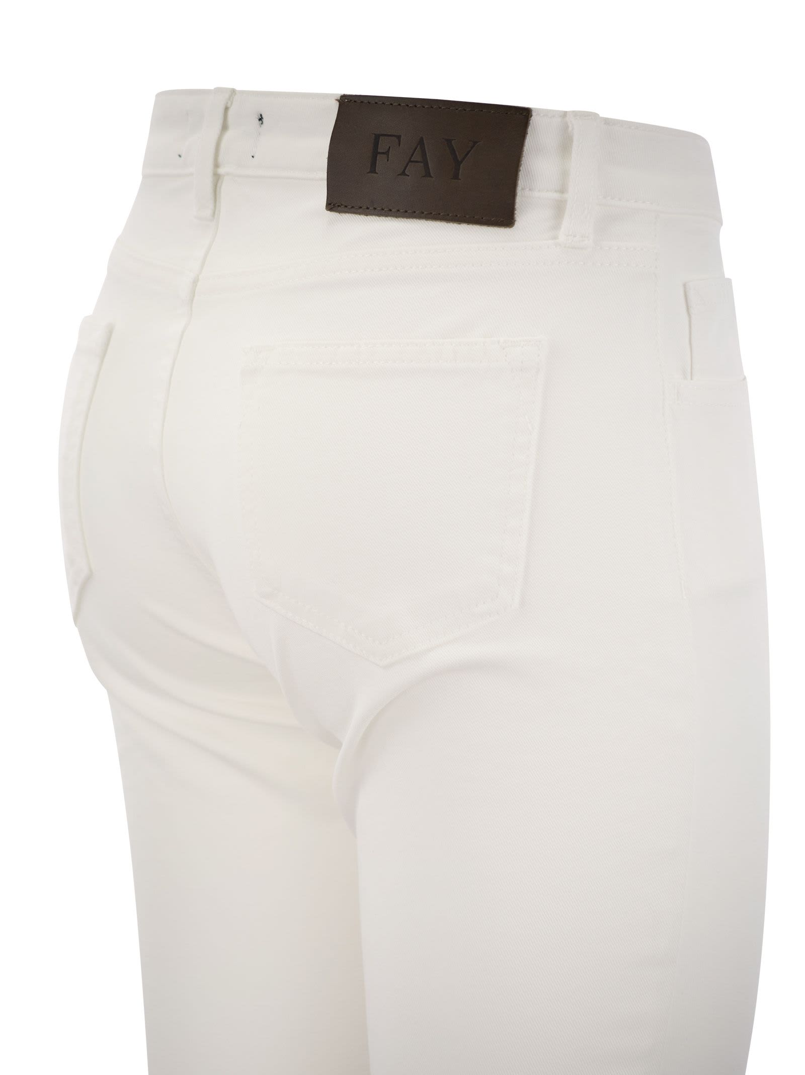 Shop Fay 5-pocket Trousers In Stretch Cotton. In Bianco