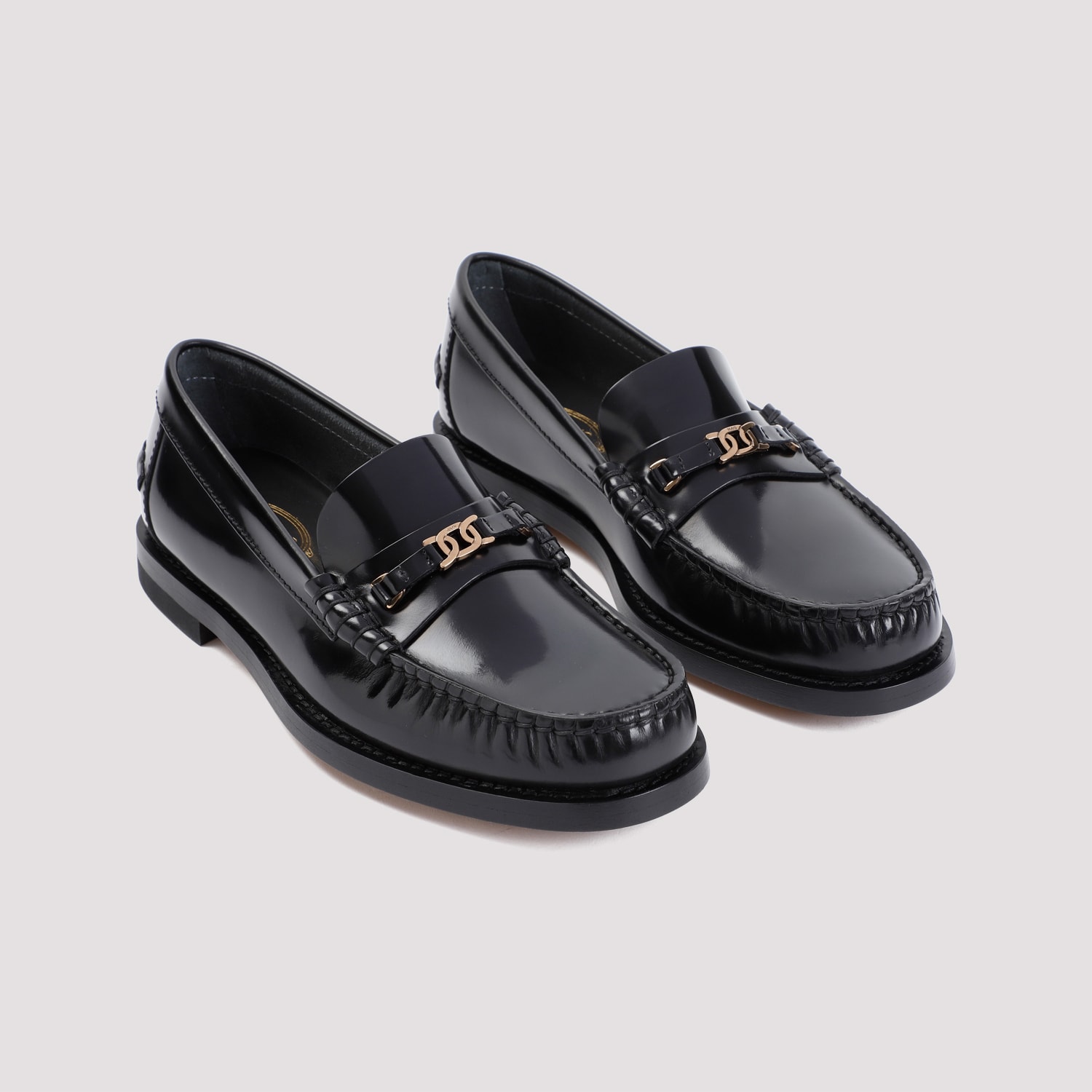 Shop Tod's Micro Catena Loafers In Nero