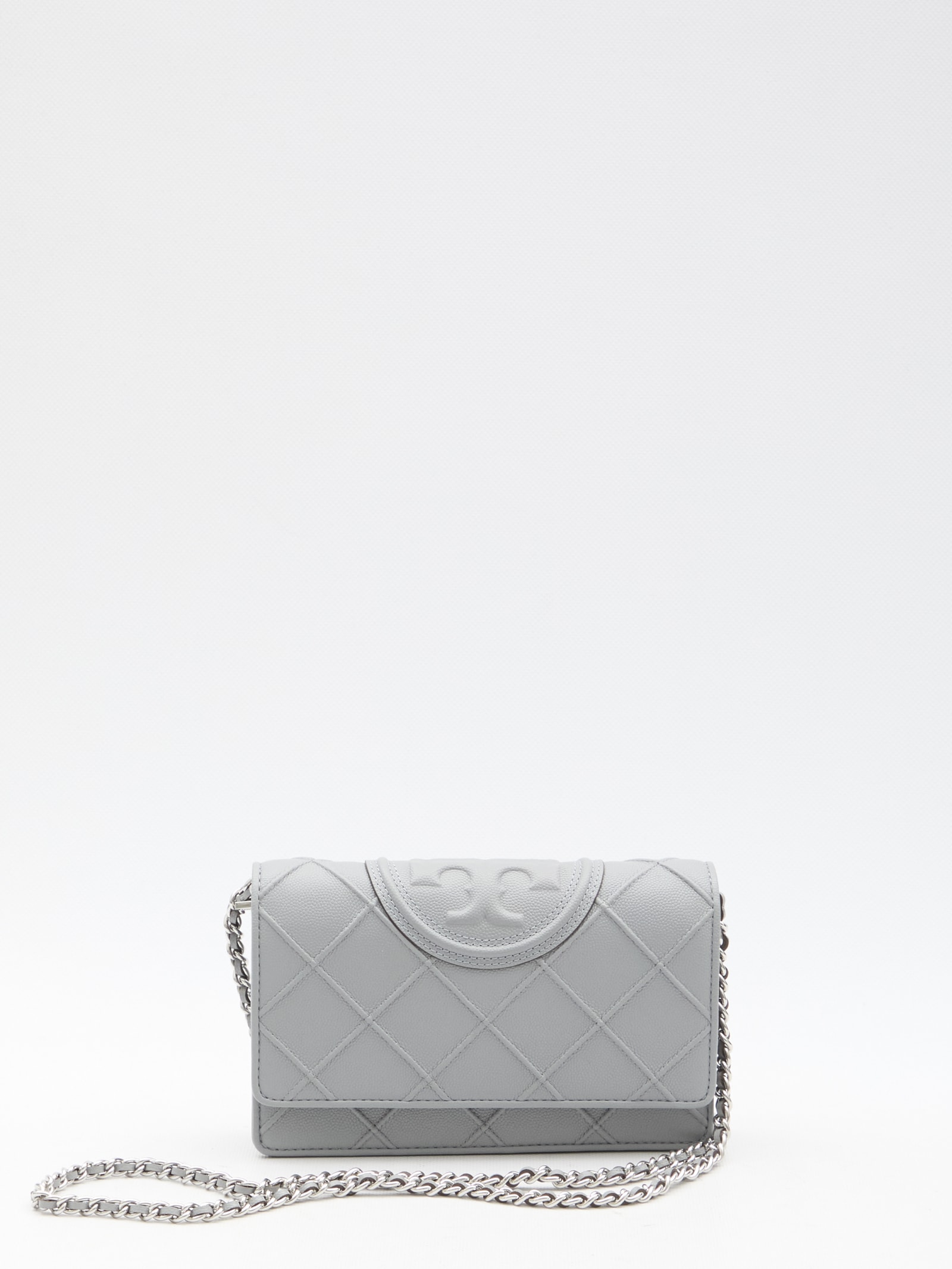 Shop Tory Burch Fleming Soft Grained Chain Wallet In Grey