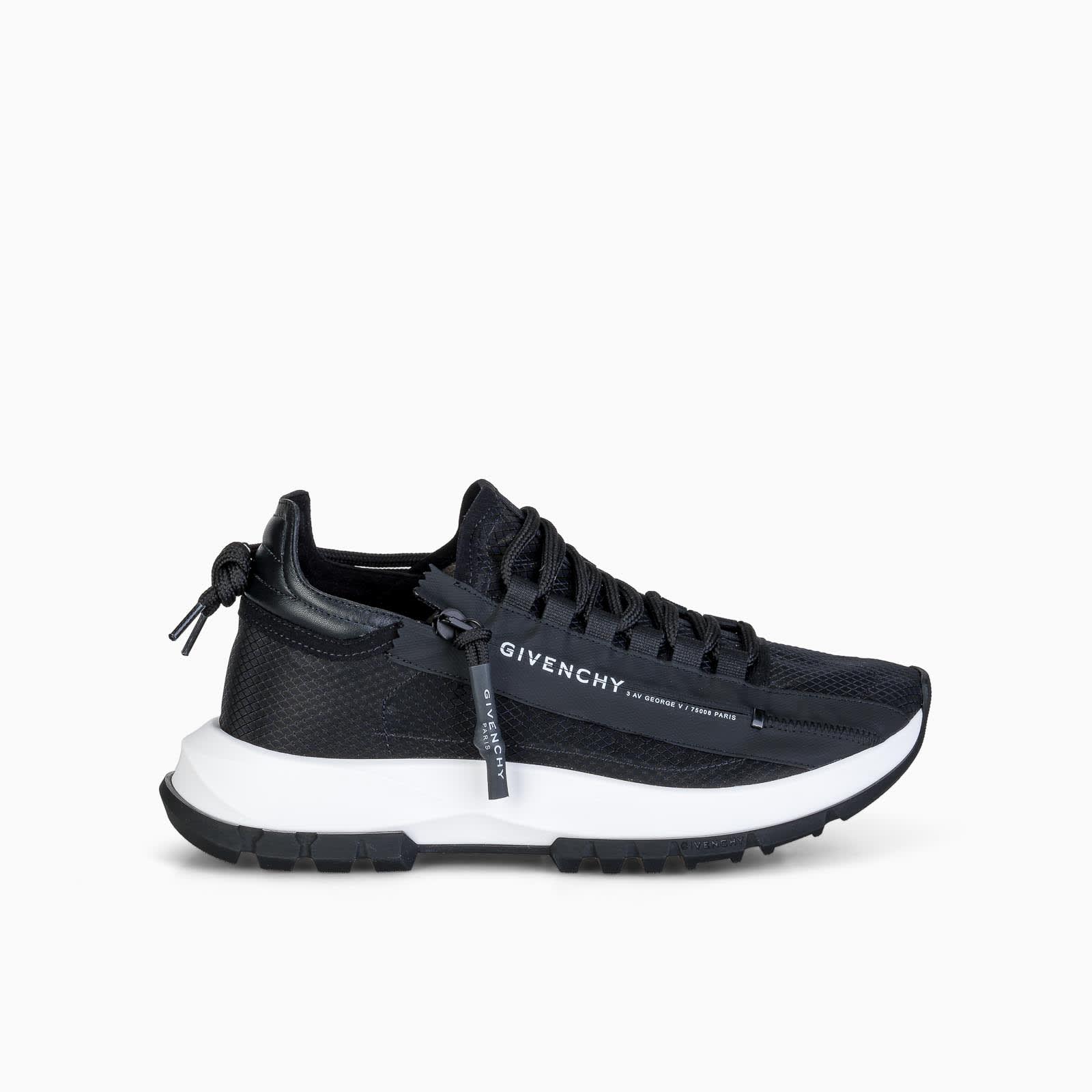 Givenchy Spectre Low Runners Sneakers In Leather And Mesh