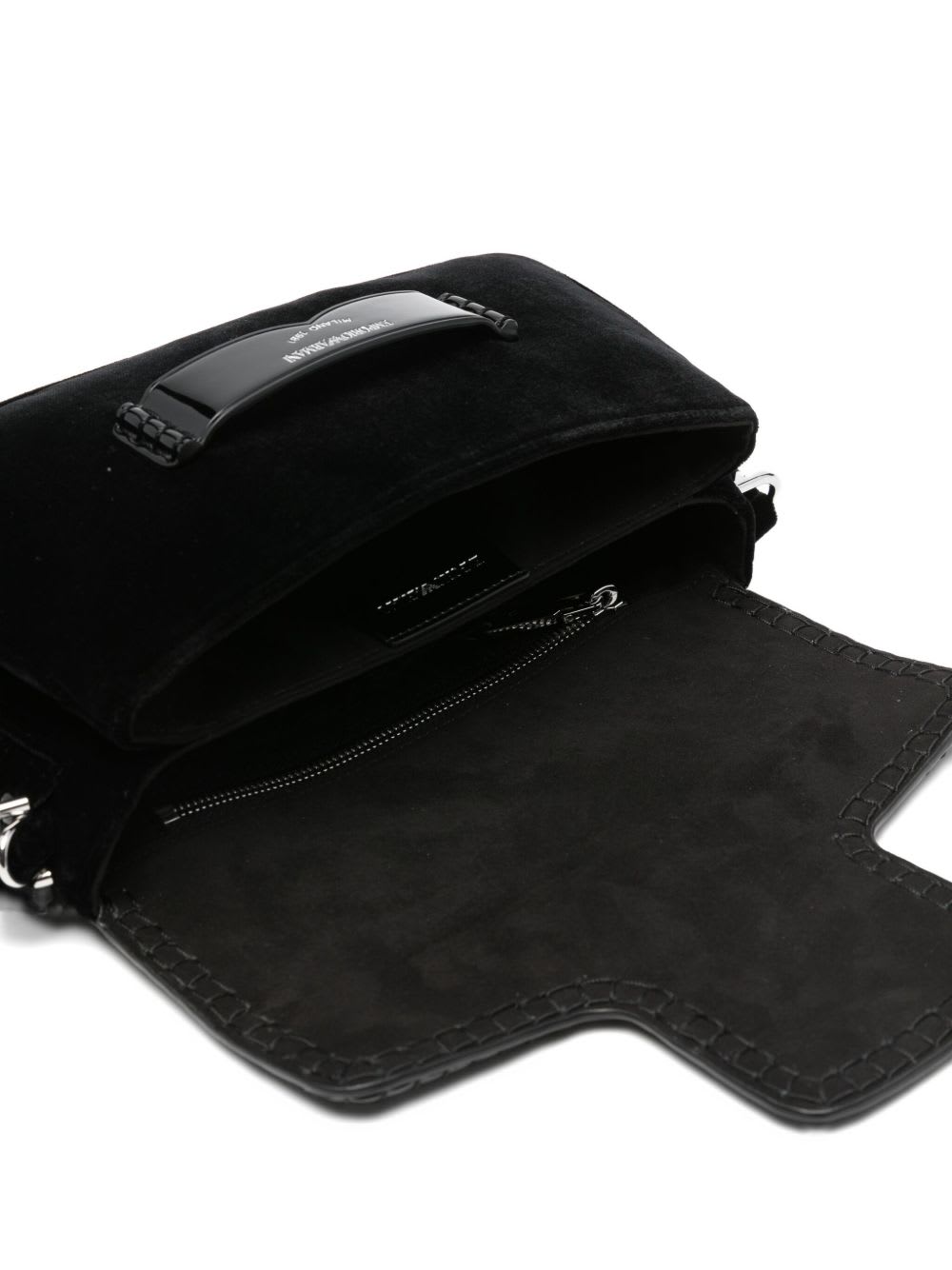 Emporio Armani Logo-detailing Shoulder Bag In Black