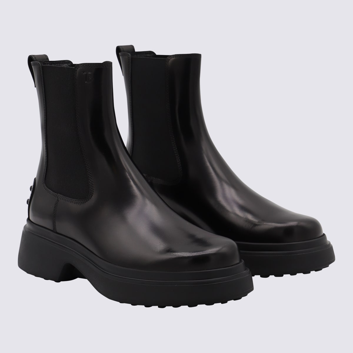 Tod's Black Leather Boots In Black