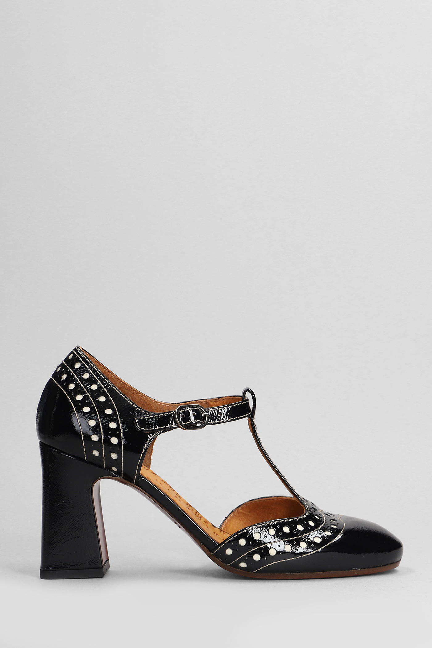 Chie Mihara Mante Pumps In Black Leather