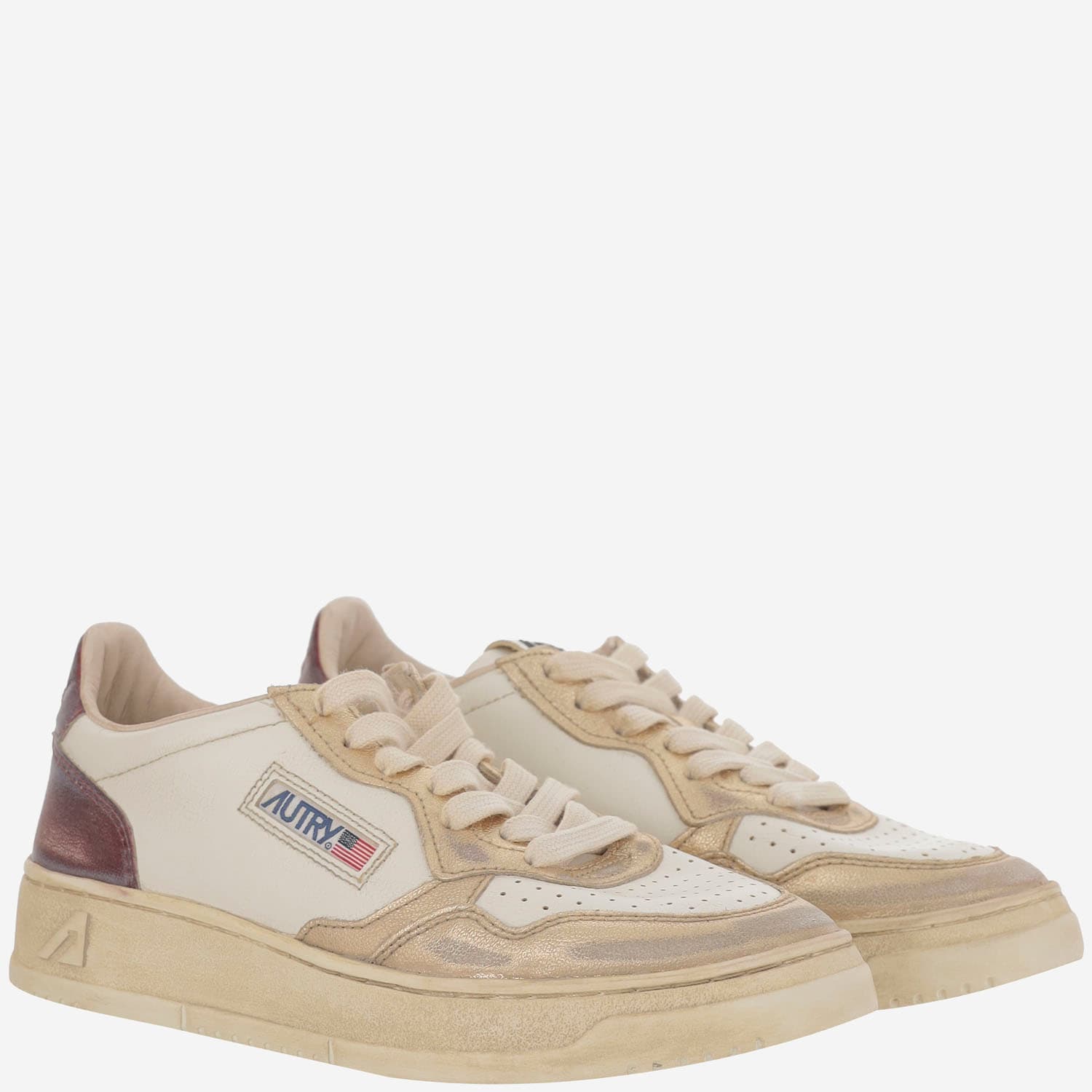 Autry Super Vintage Low-top Leather Sneakers In White
