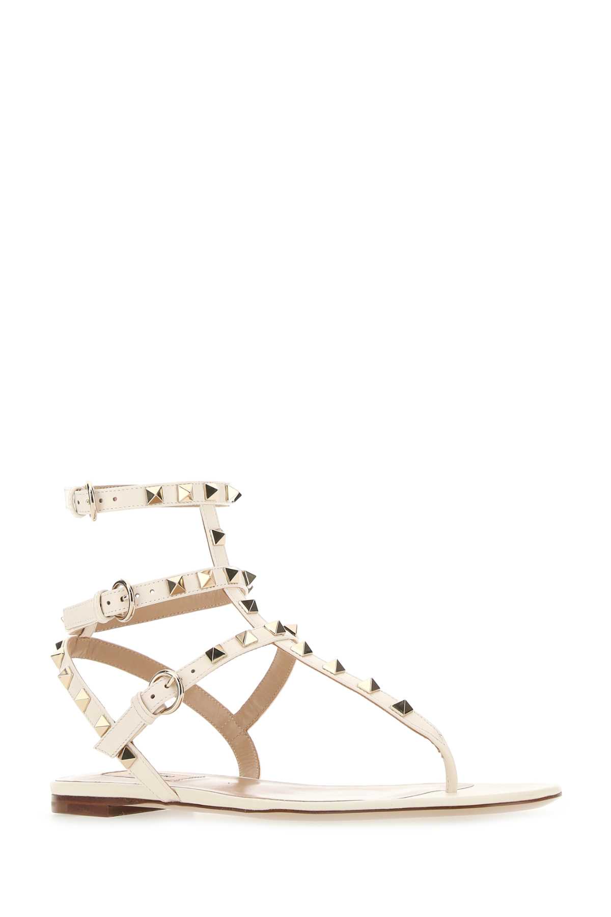 Shop Valentino Ivory Leather Rockstud Thong Sandals In Lightivory