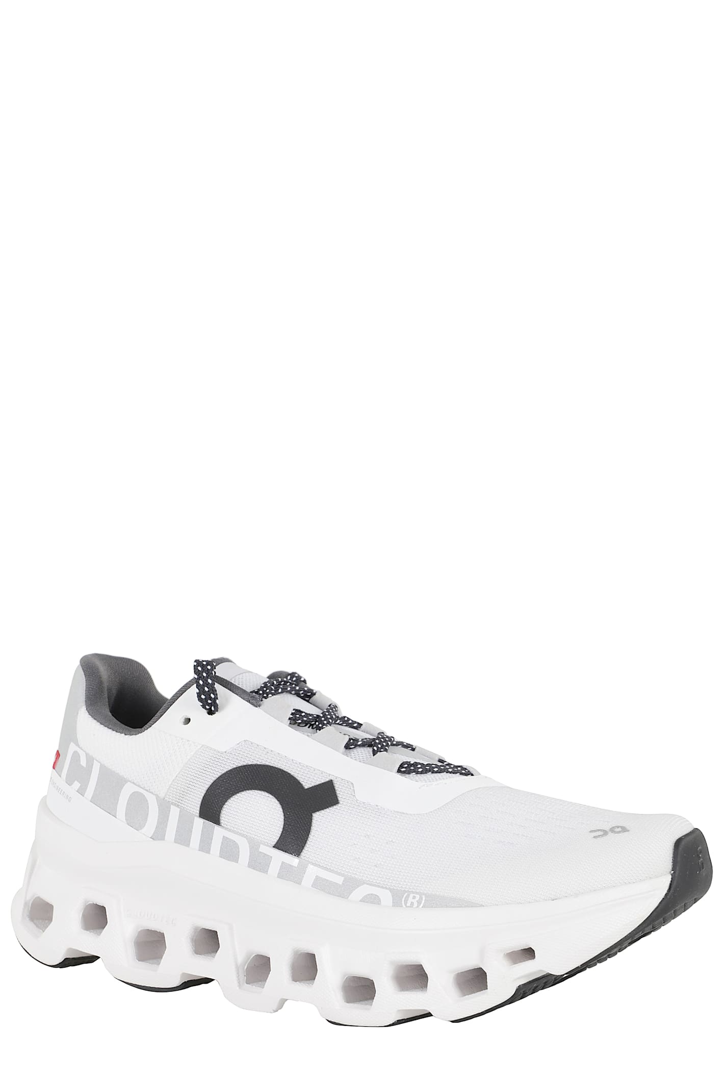 On Cloudmster In White