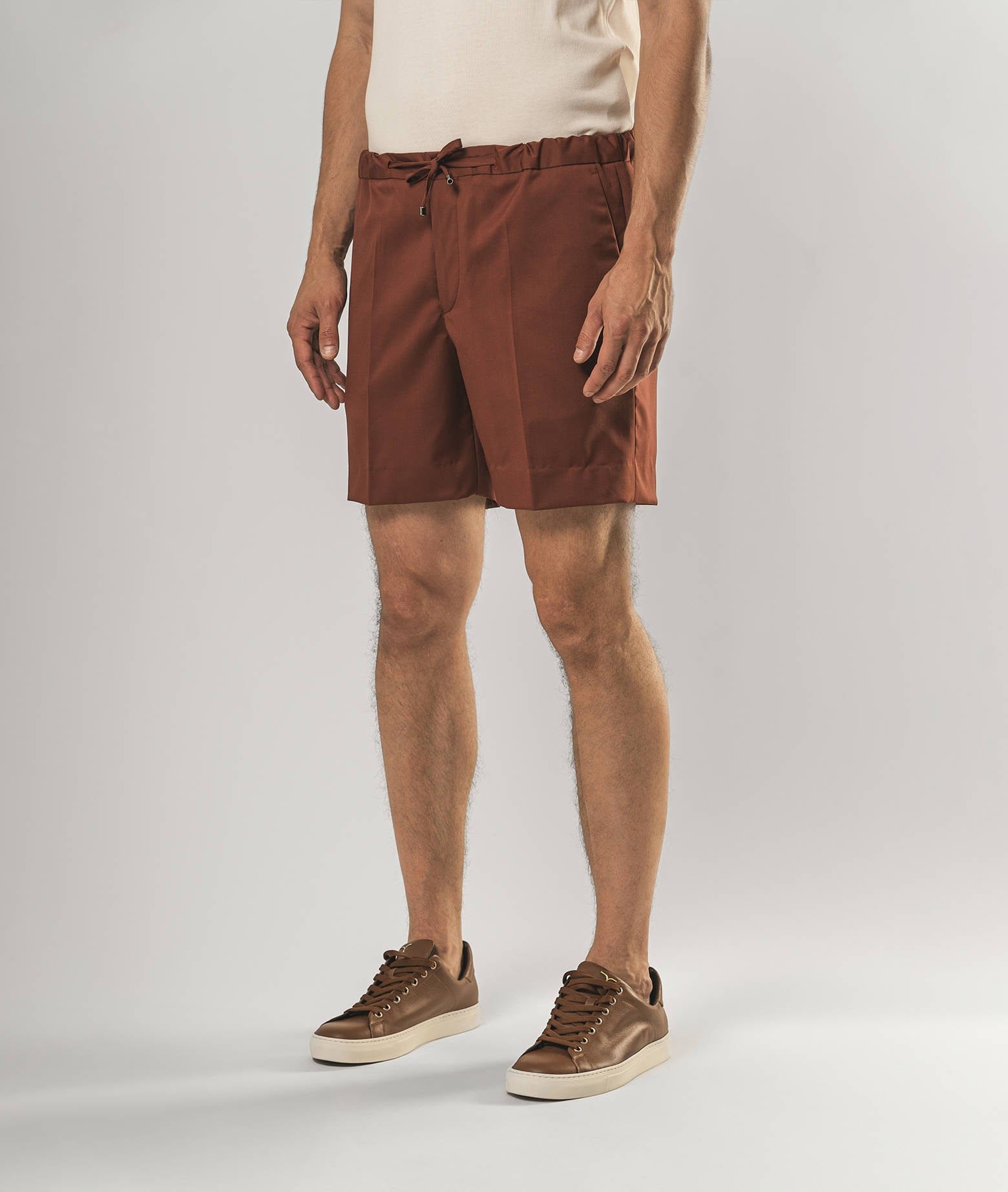 Larusmiani D20 Bermuda Pants In Firebrick