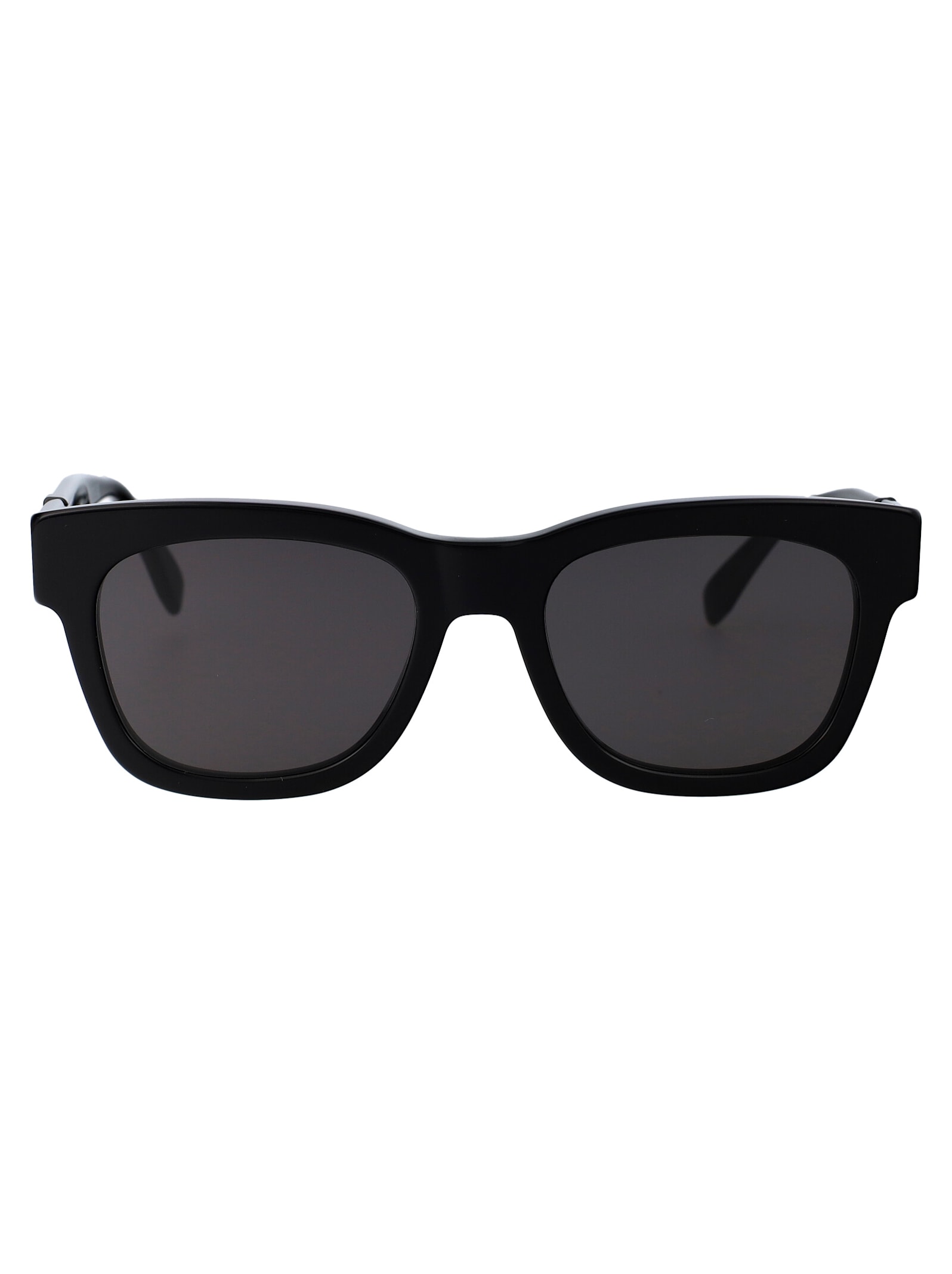 Fendi Diagonal Sunglasses In Black