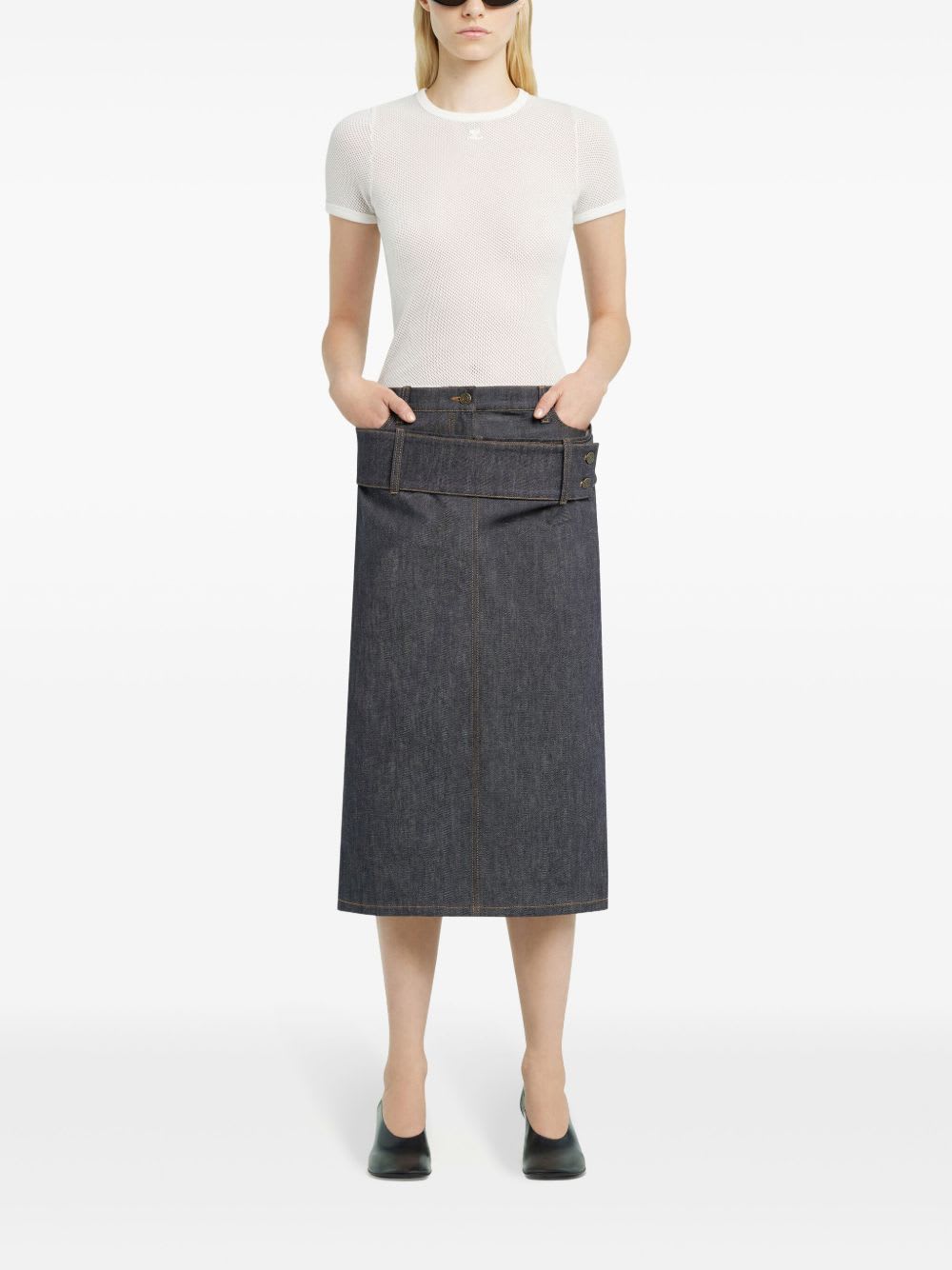 Courrèges Logo Patch Short Sleeves T-shirt In White