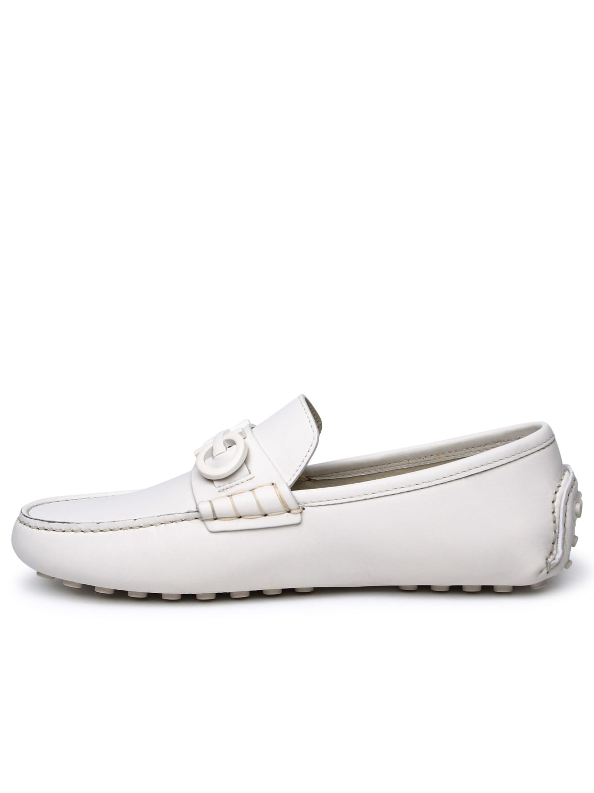 Shop Ferragamo White Leather Loafers In Ivory