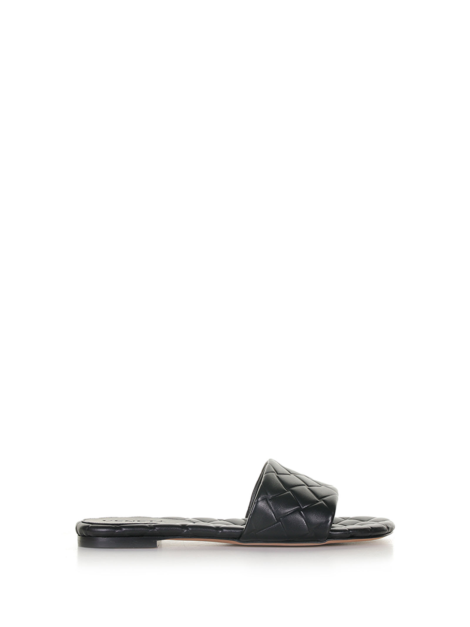 Shop Bottega Veneta Amy Flat Sandals In Woven Effect Nappa In Black