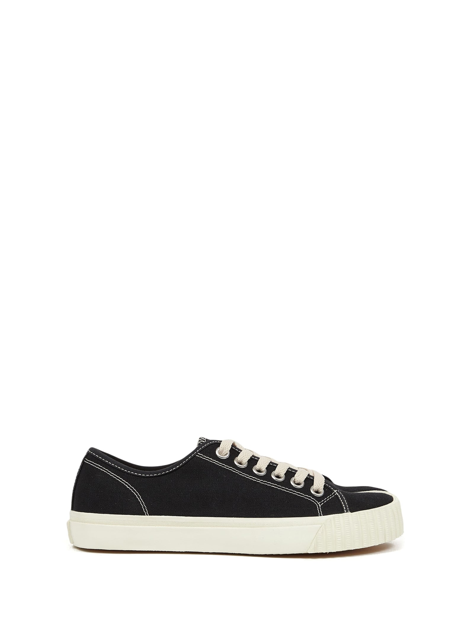 Shop Maison Margiela Sneakers In Black