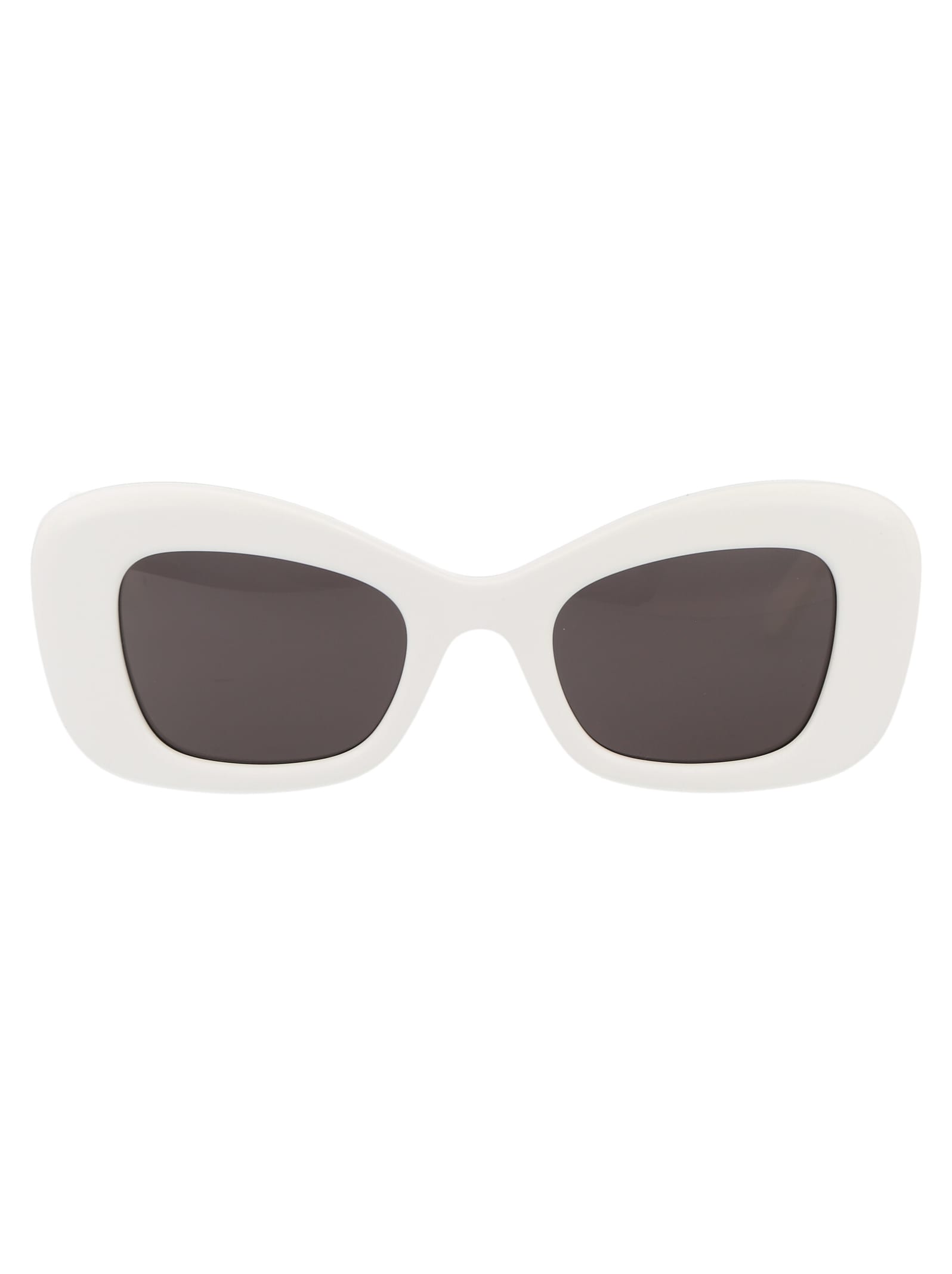 Shop Alexander Mcqueen Am0434s Sunglasses In 005 White White Grey