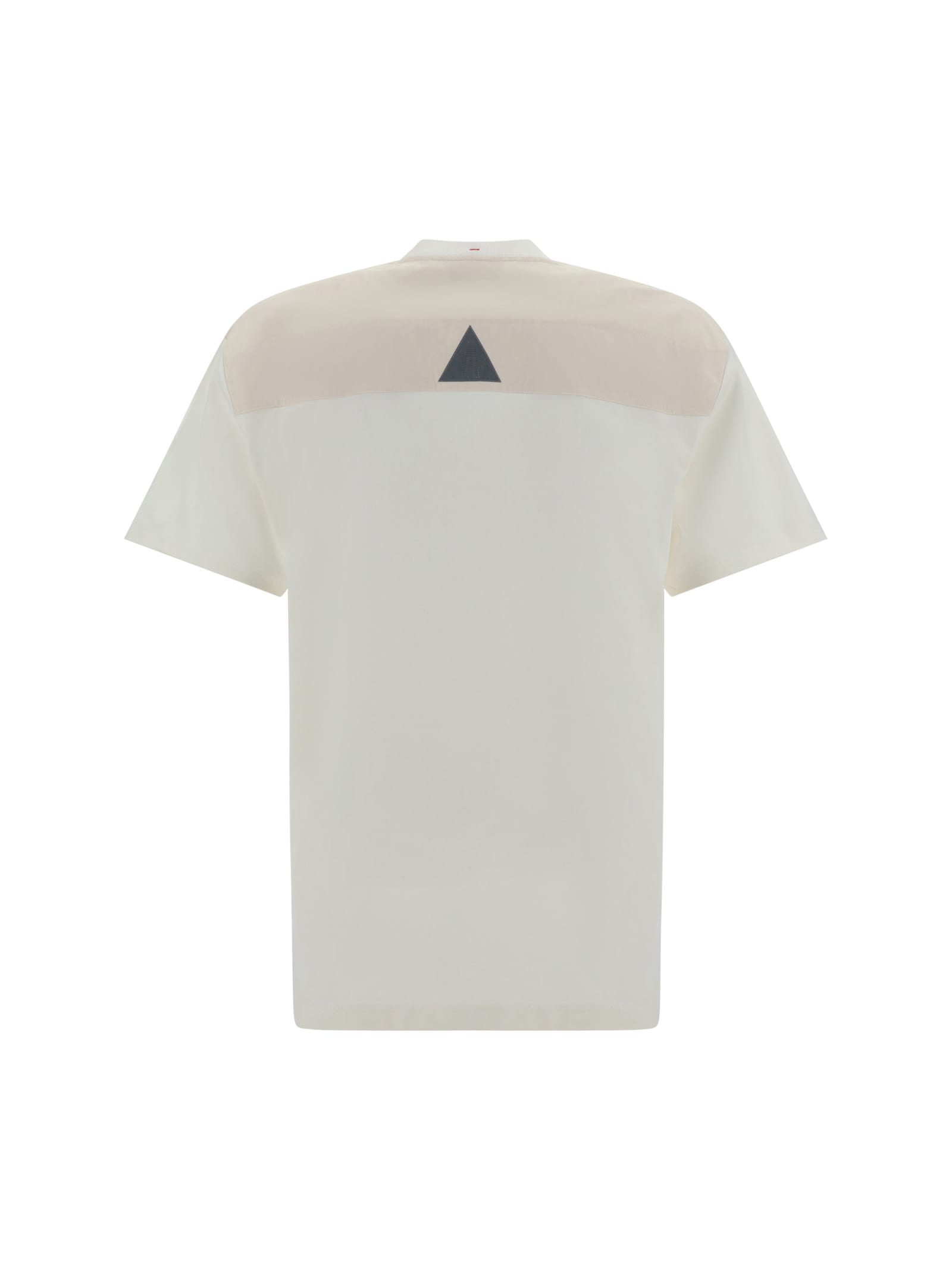 Shop Moncler T-shirt In 041