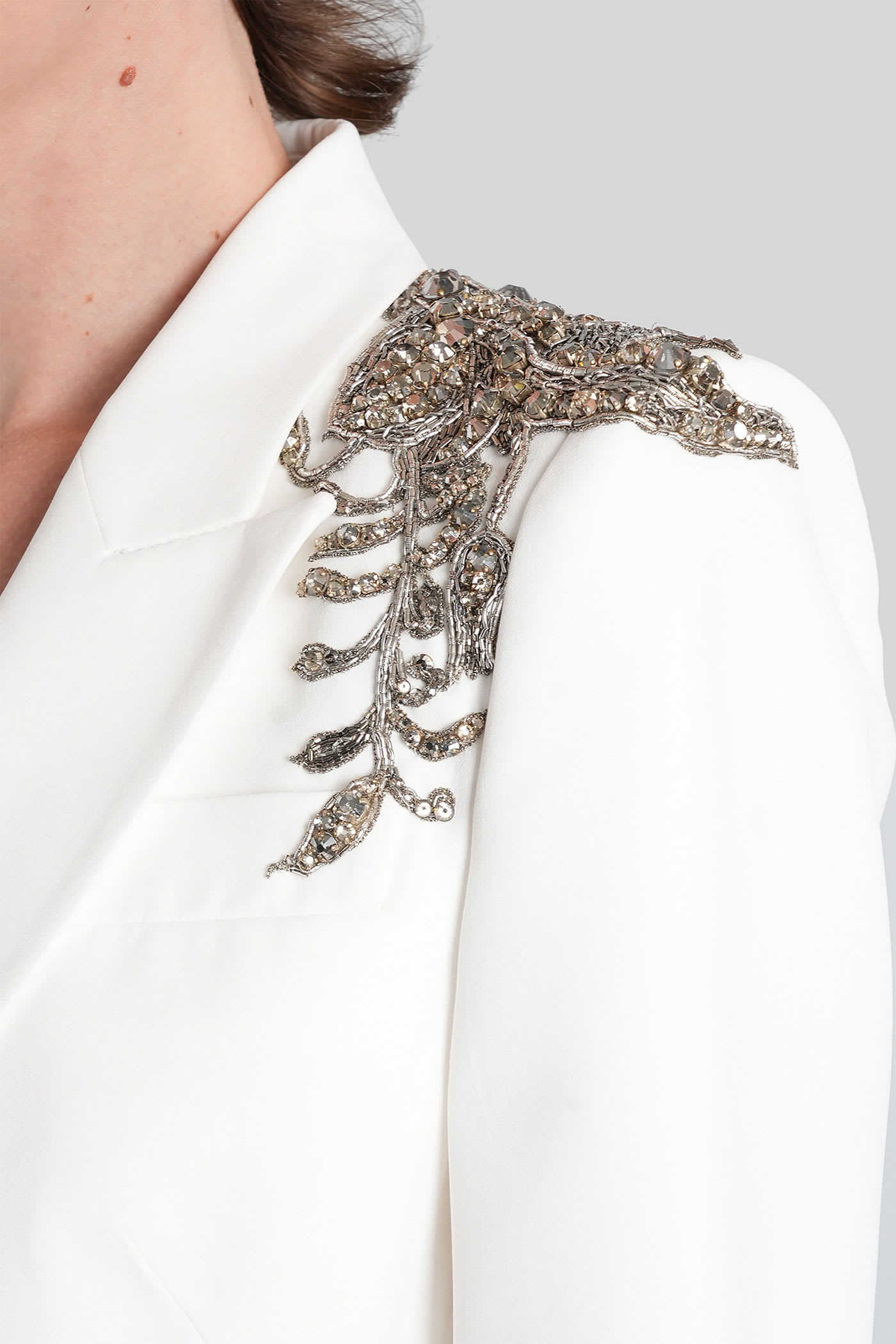 Alexander Mcqueen Blazer In White Viscose In Burgundy