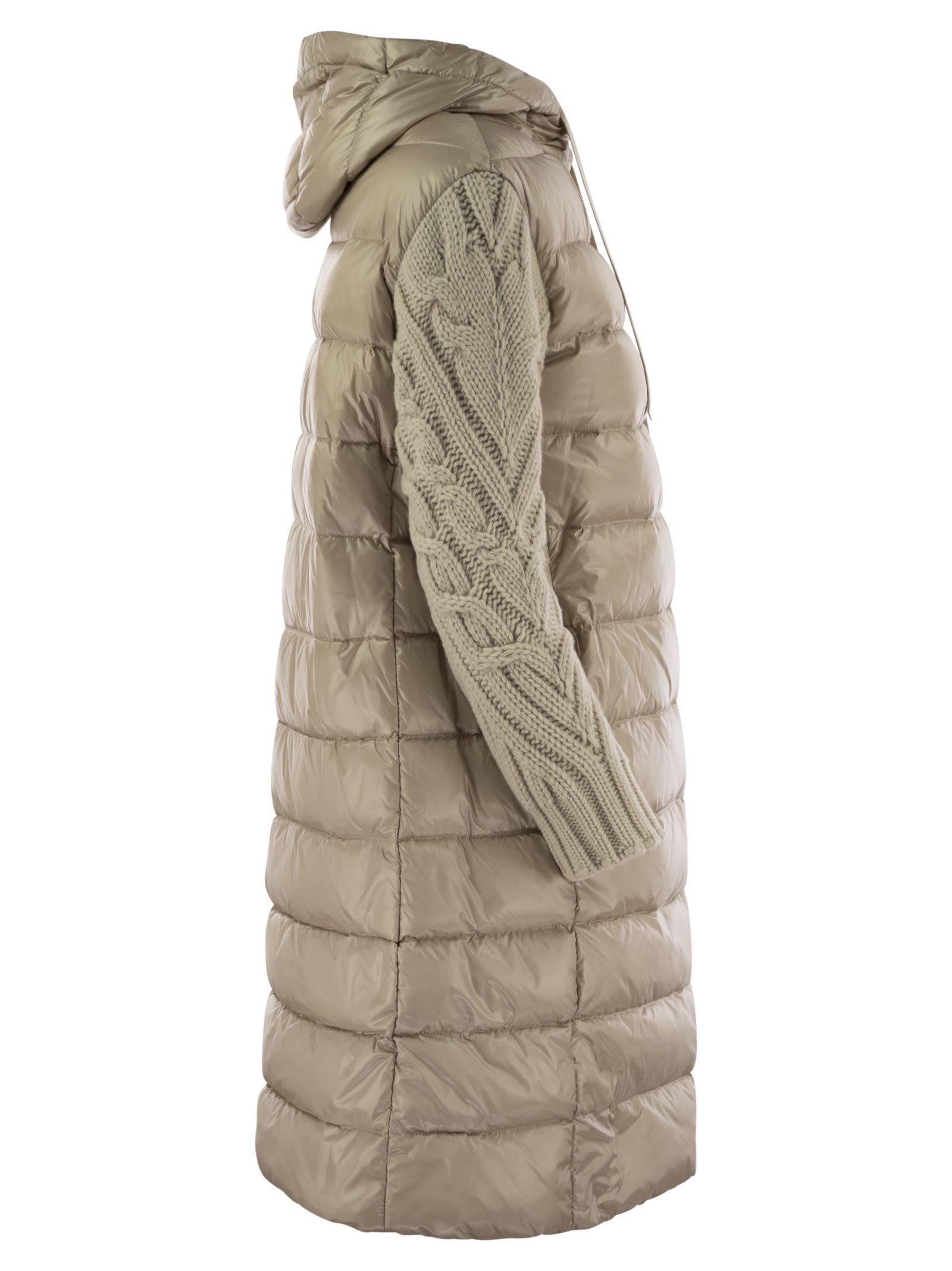 Herno Elegant Long Down Jacket With Wool-textured Sleeves In Beige