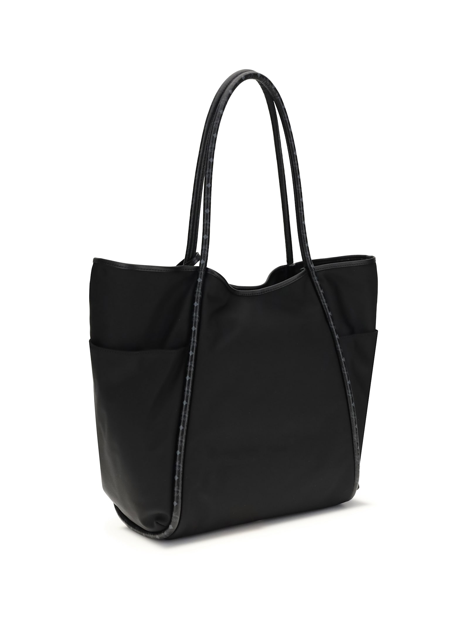 Mcm Aren Fbr Shopper Xlrg Bk In Black