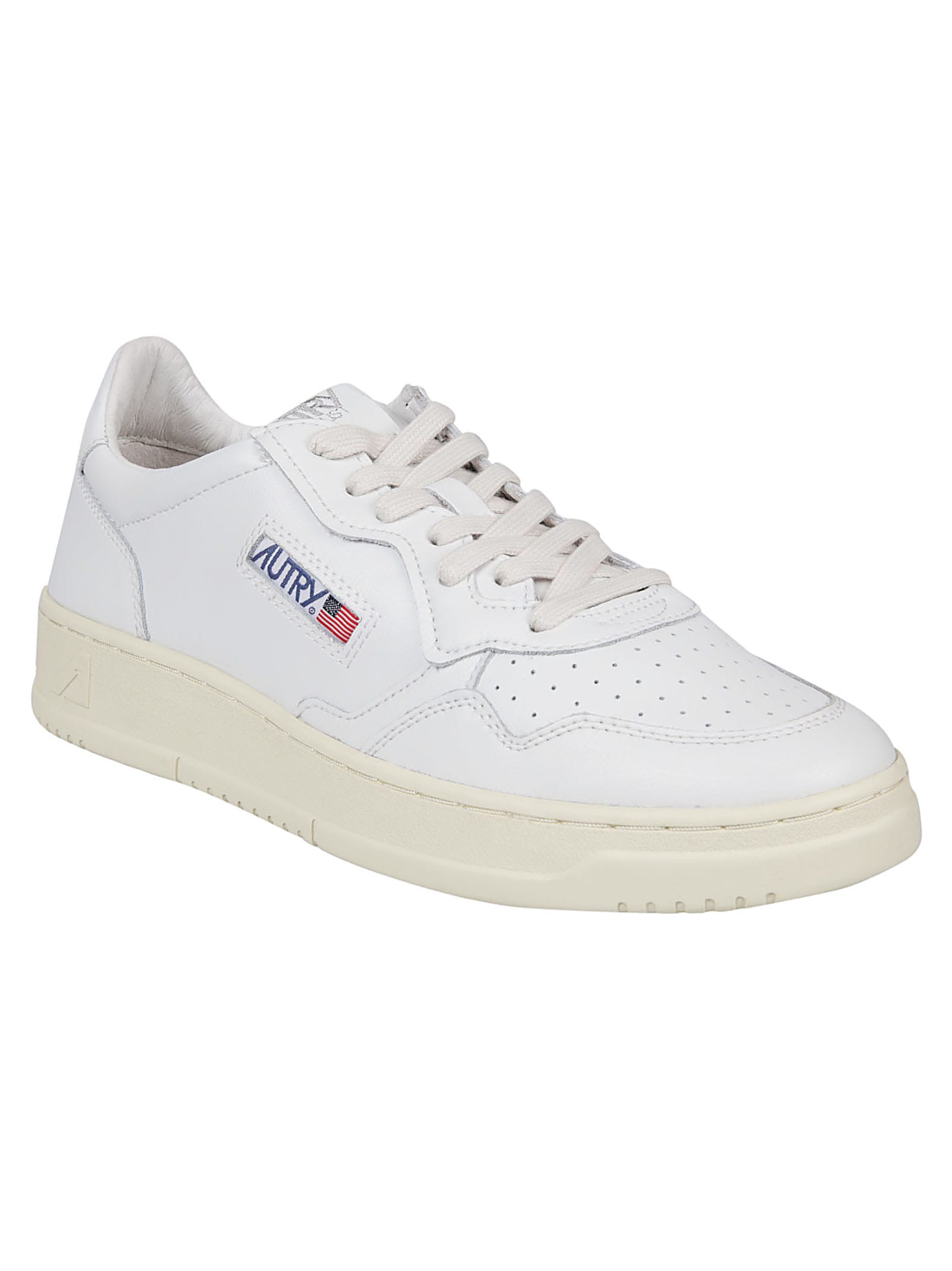 Autry Medalist Low Leather Sneakers In White
