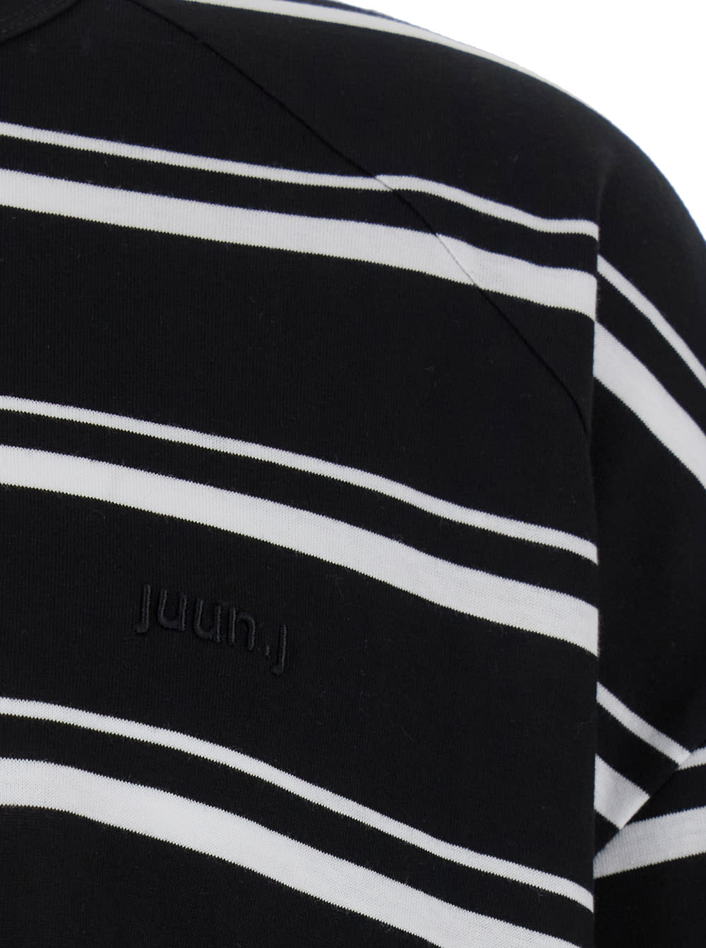 Shop Juunj Black And White Crewneck T-shirt With Double Layered Sleeves In Cotton Man