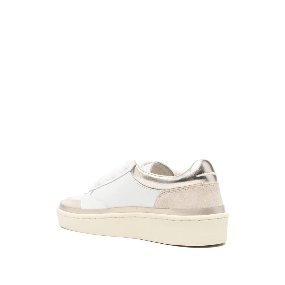 Ghoud Pads Low Leather Sneakers In White
