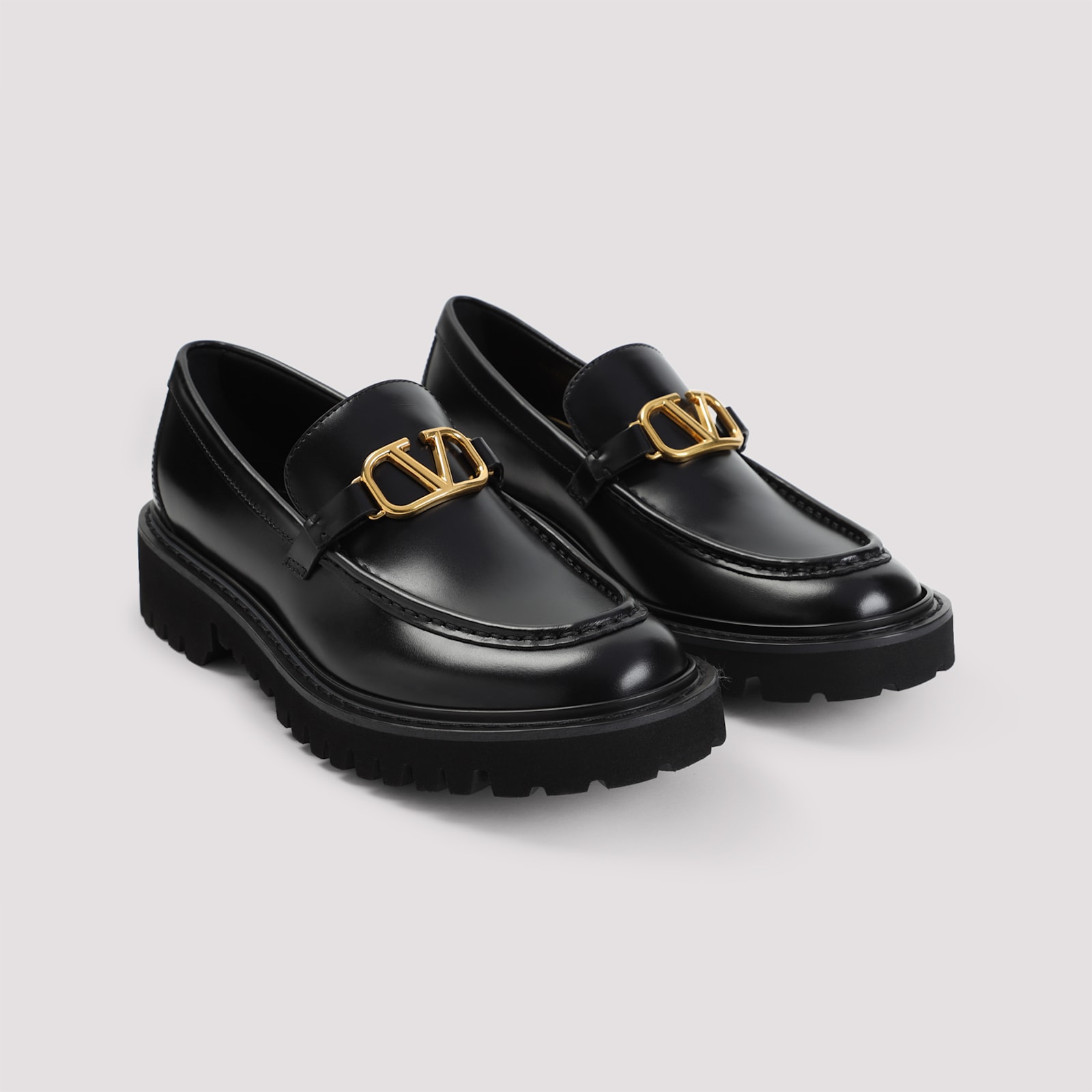 Valentino Glossy Leather Vlogo Signature Loaf In Black