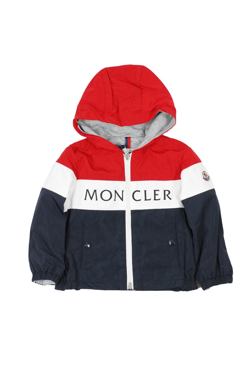 Moncler Light Nylon Dard Jacket With Hood And Writing On The Chest