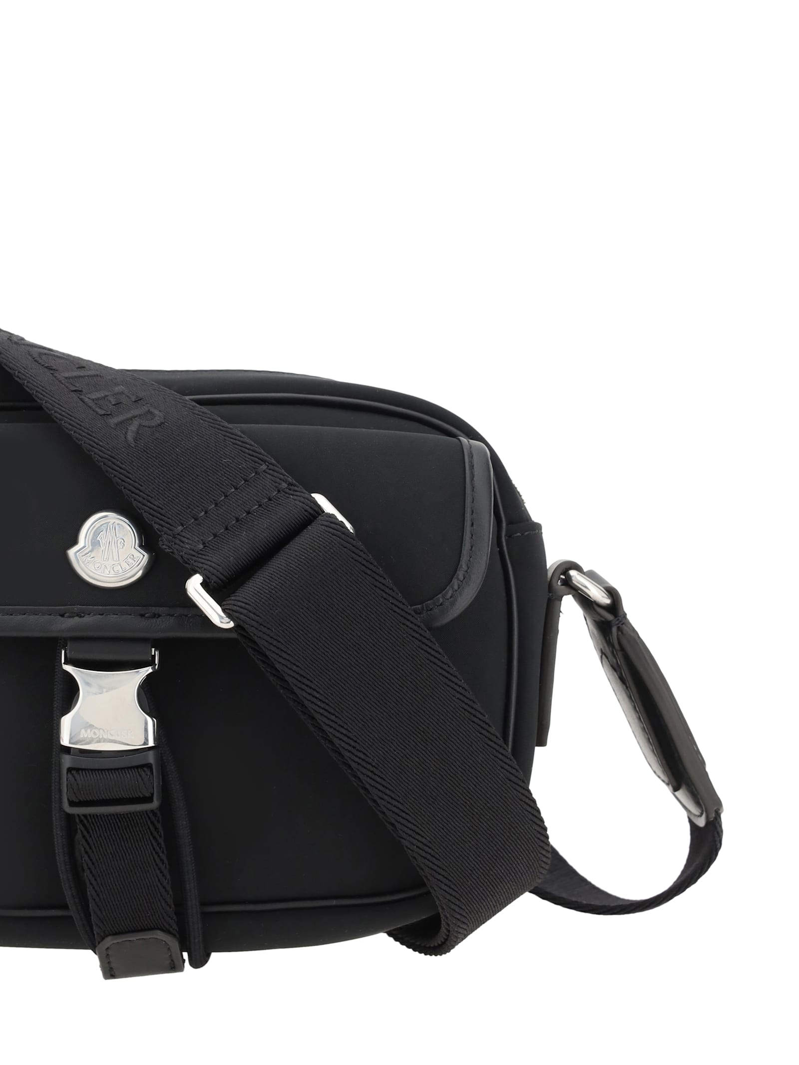 Moncler New Trick Shoulder Bag In Black