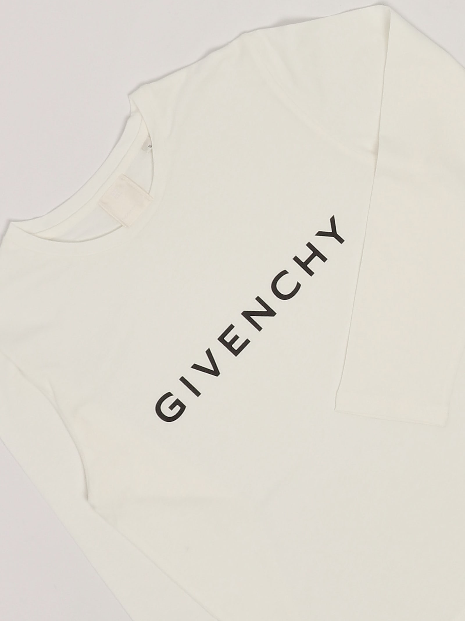 Shop Givenchy T-shirt T-shirt In Bianco