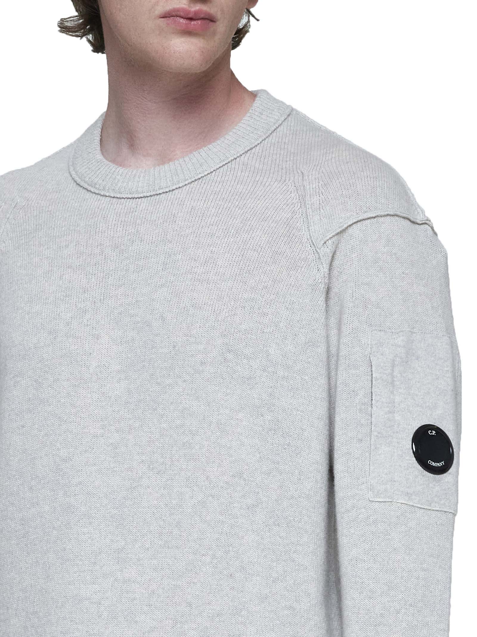 C.p. Company Gray Diagonal Raised Fleece Crewneck Lens Sweatshirt In Off White Melange
