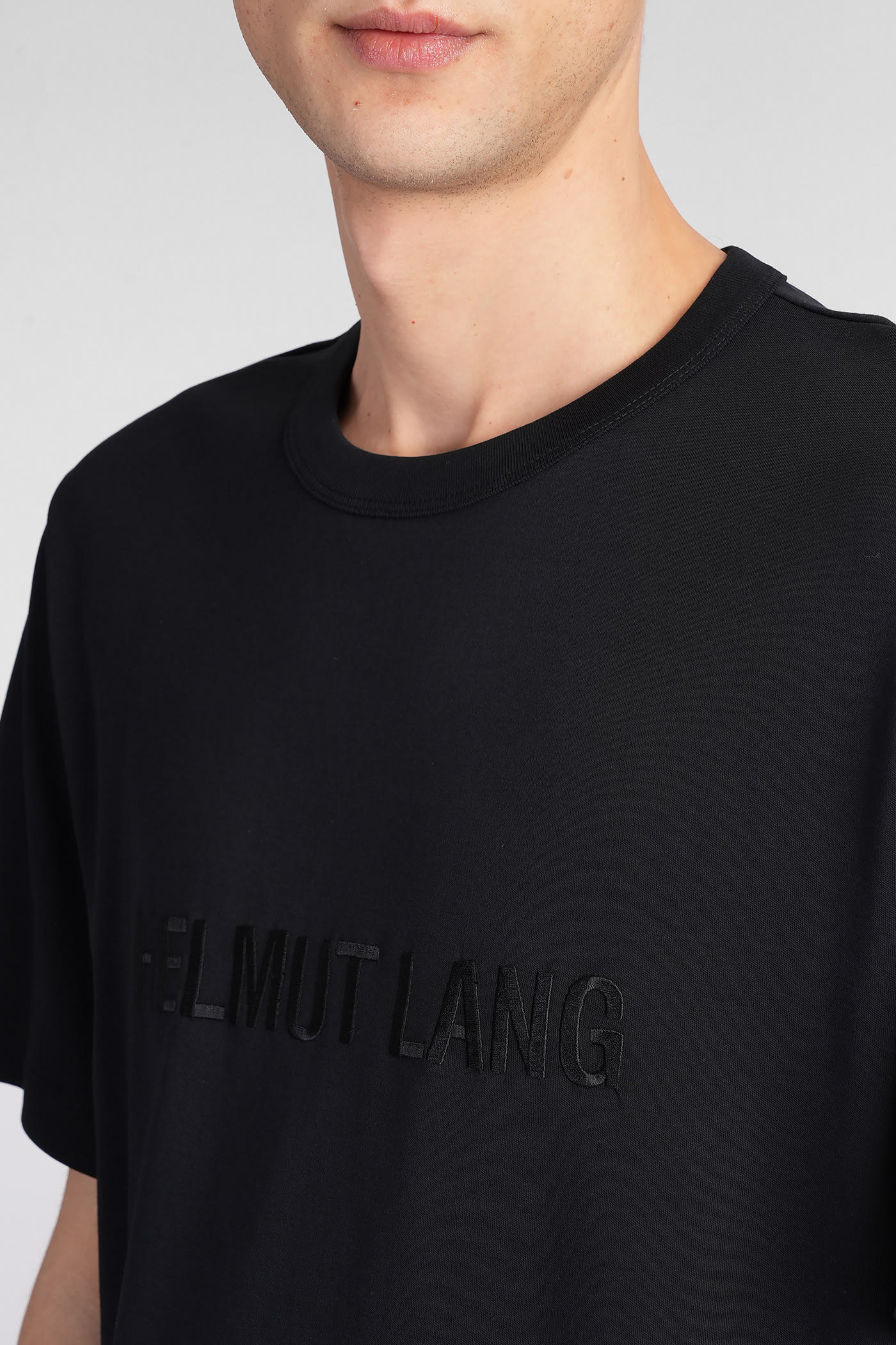 Helmut Lang Relaxed Fit Crew Neck T-shirt With Embossed Logo In Black