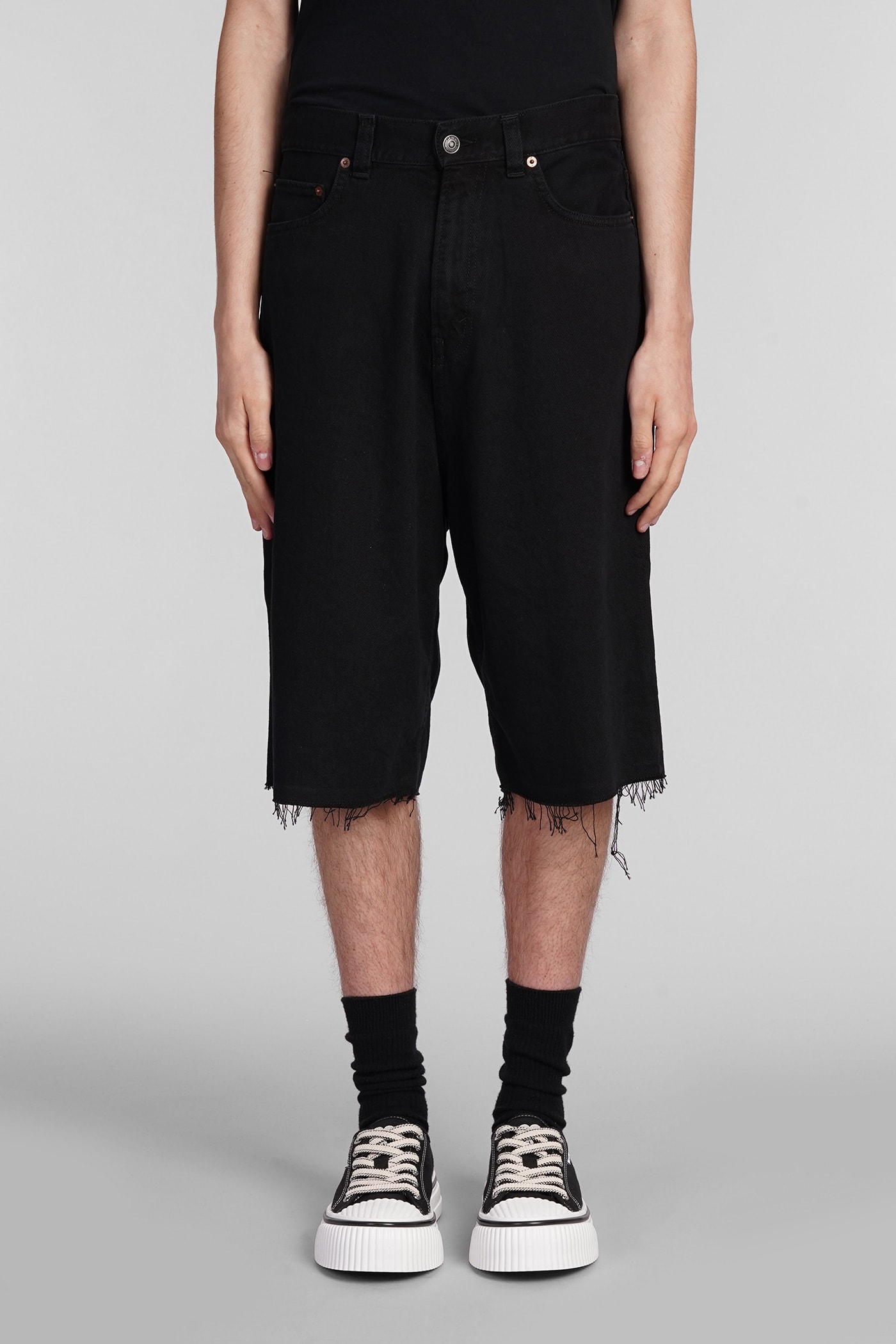 Vulcano Shorts In Black Cotton