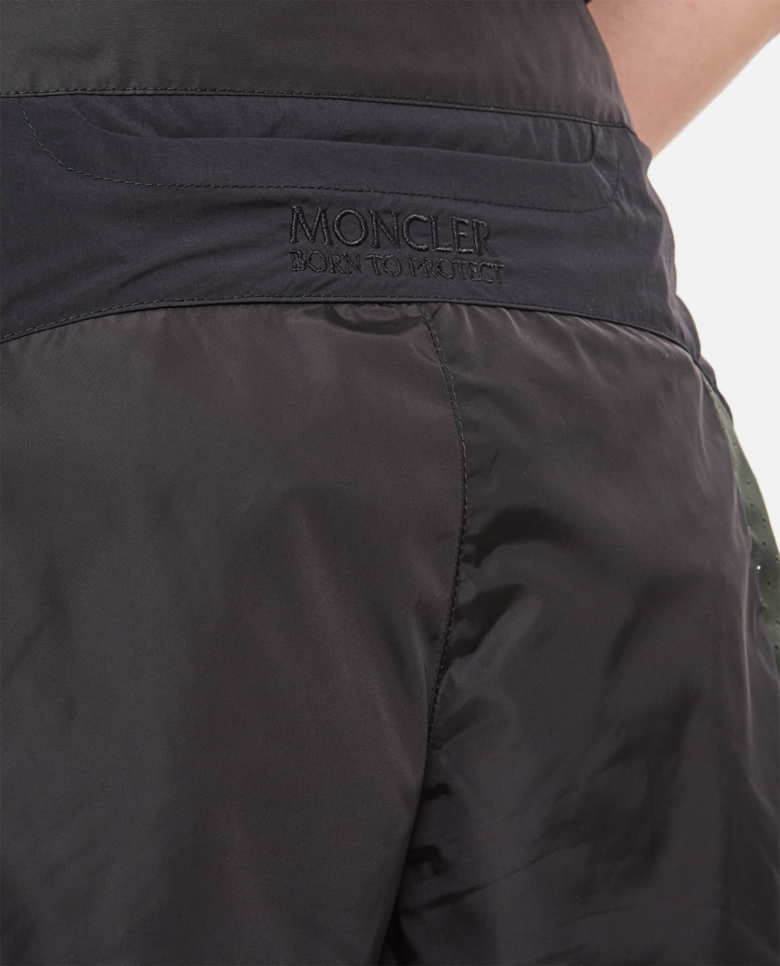 MONCLER SHORTS