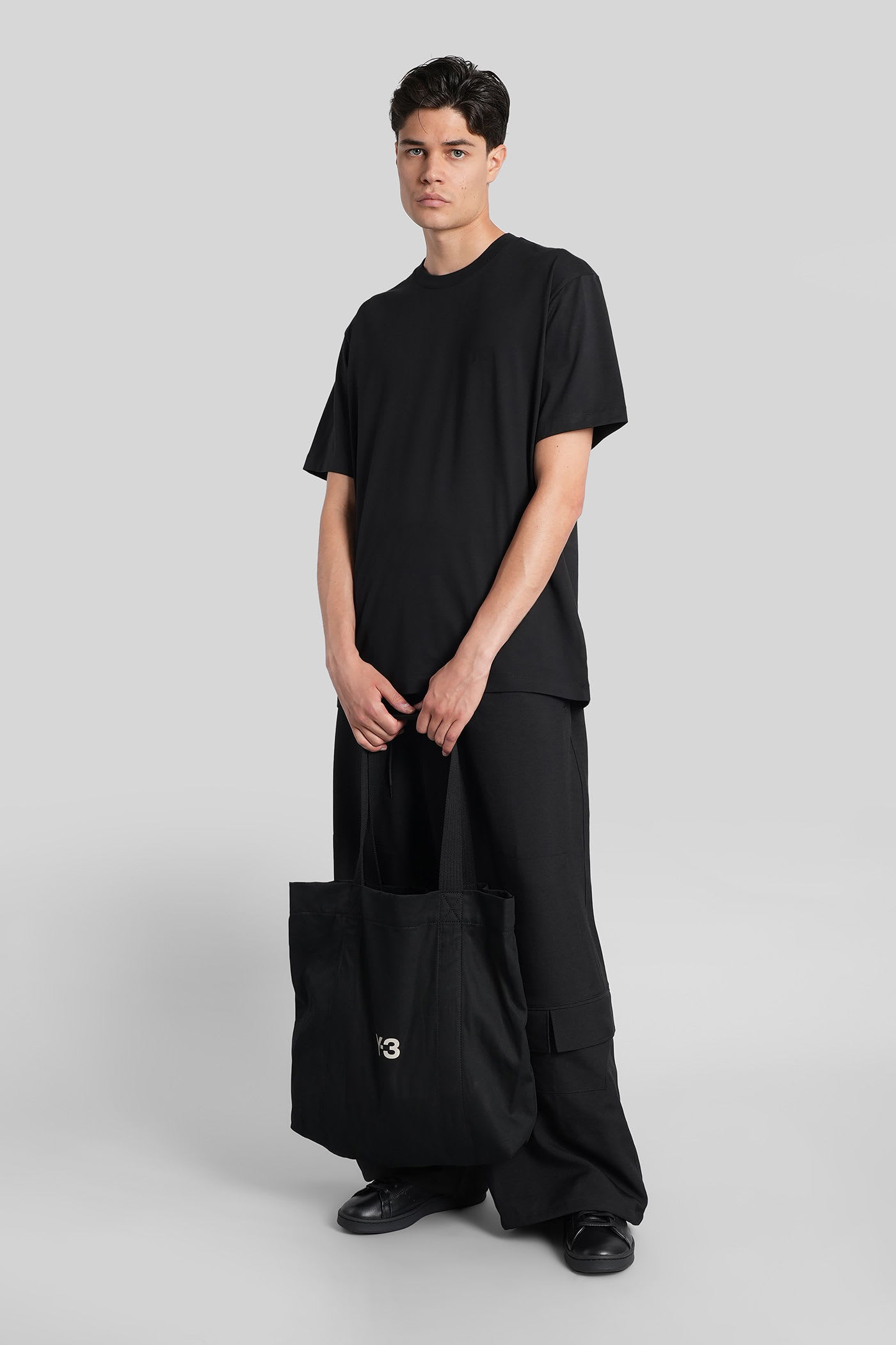 Y-3 Logo-detail Cotton T-shirt In Black