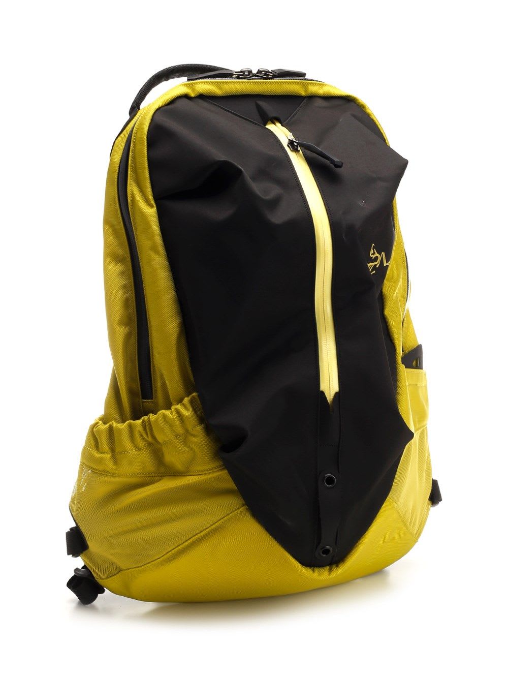 Shop Arc'teryx Arro 16 Backpack In Green