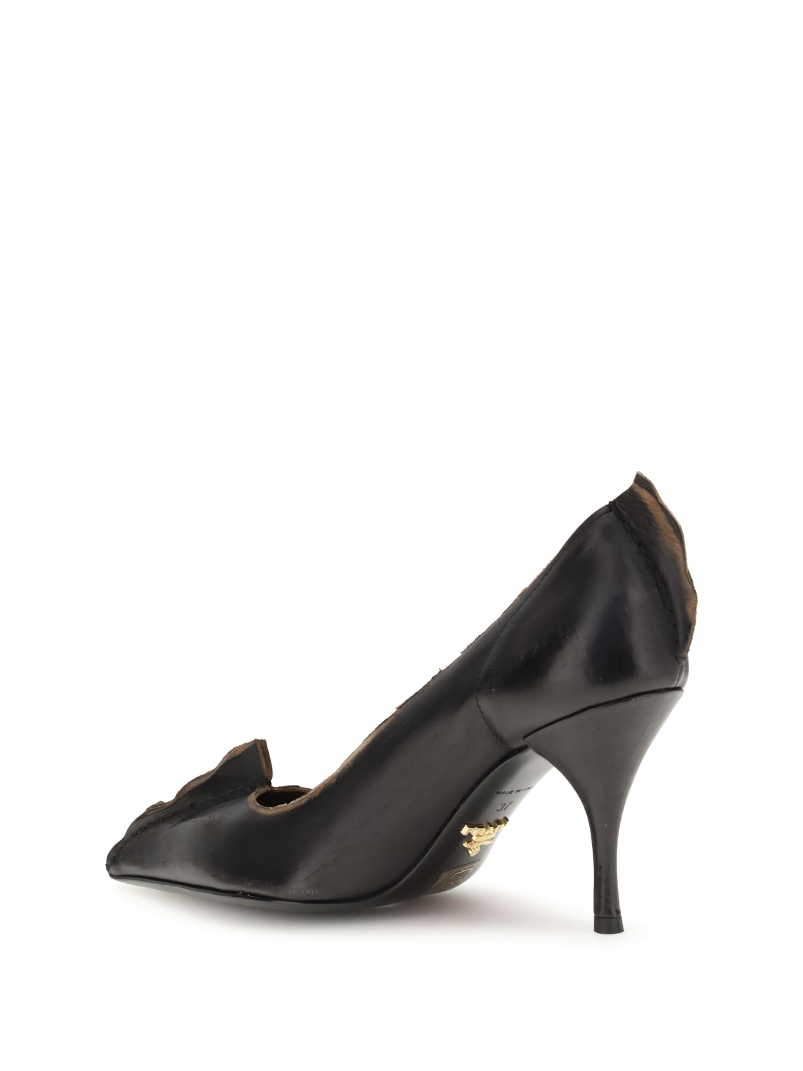 Prada Leather Pumps In Black