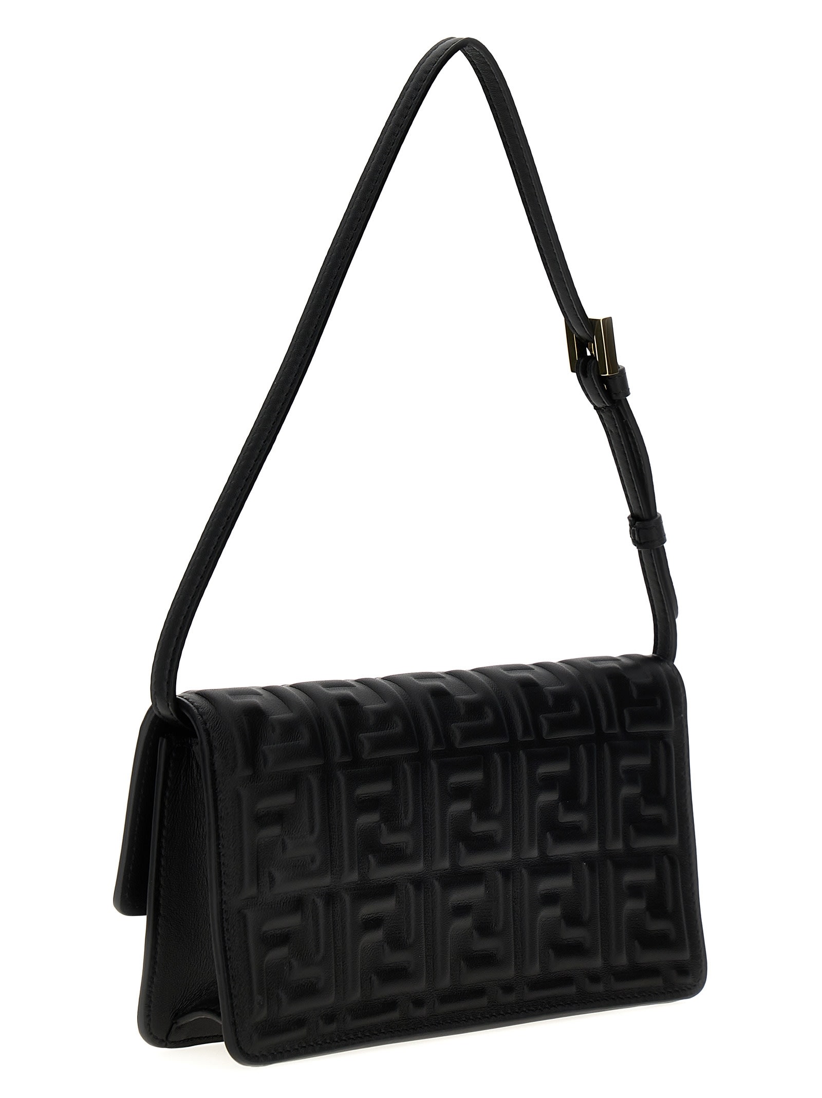 Shop Fendi Baguette Wallet On Chain In Kur Nero