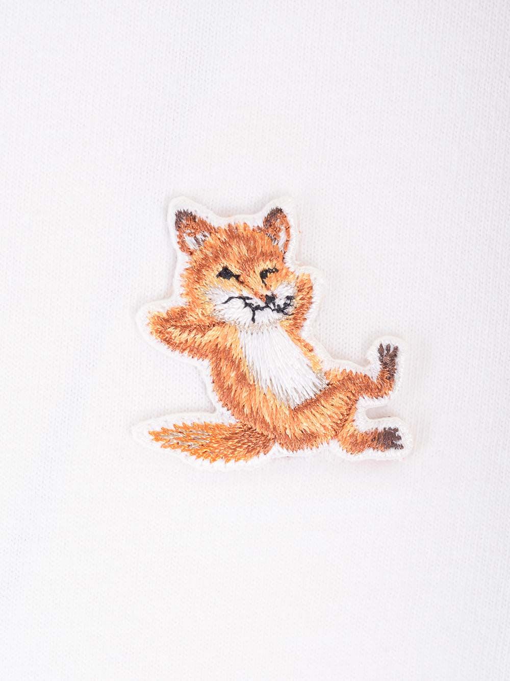 Maison Kitsuné T-shirt Regolare Con Patch Chillax Fox In White