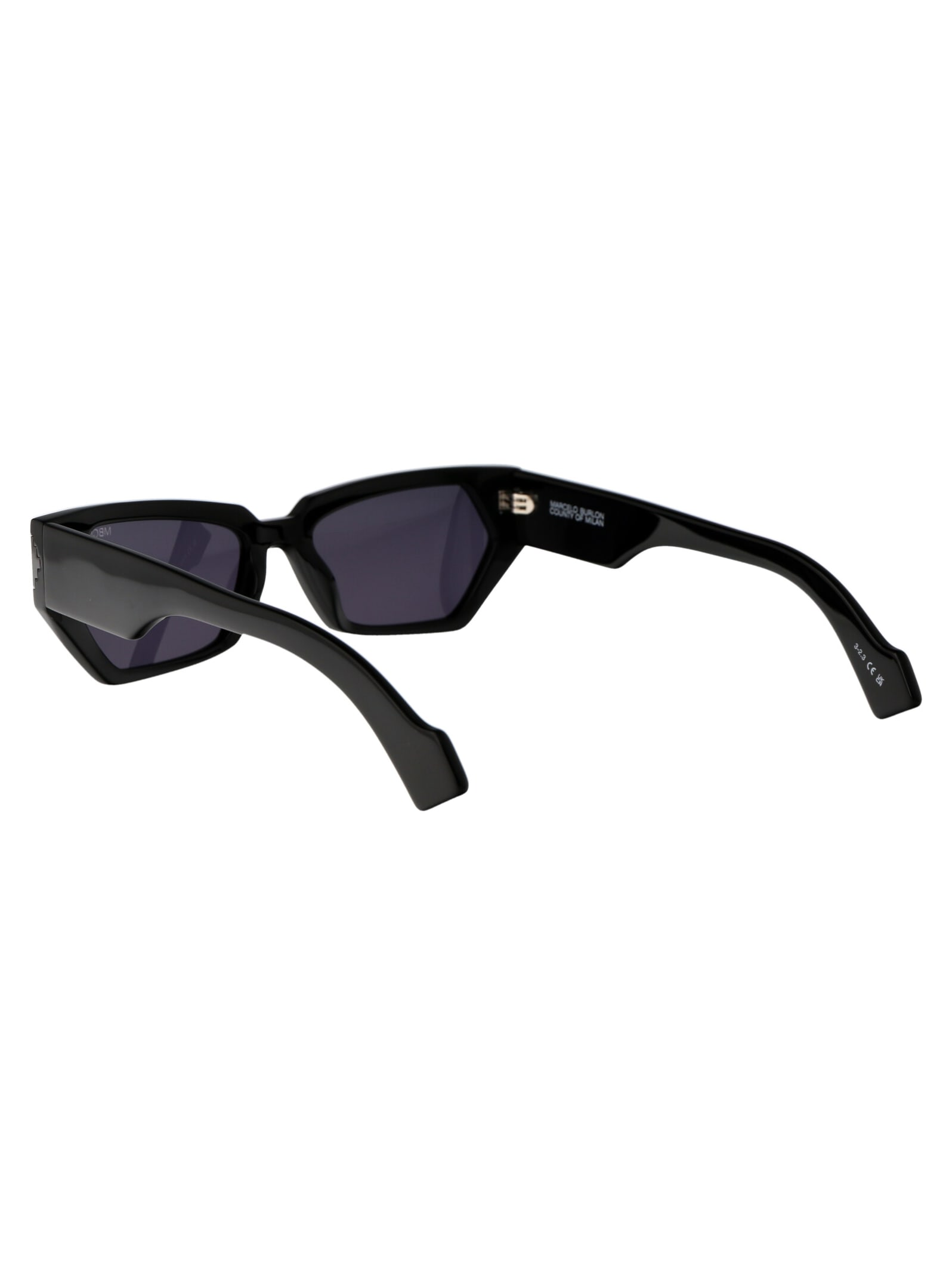 Shop Marcelo Burlon County Of Milan Arica Sunglasses In 1007 Black